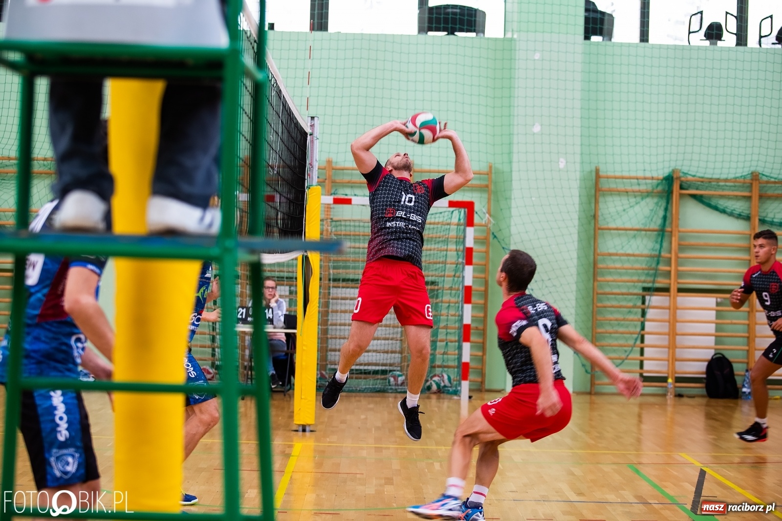 Zdjęcie w galerii na portalu naszraciborz.pl: Inauguracja nowego sezonu RLPS w Arenie Rafako wiadomości z regionu