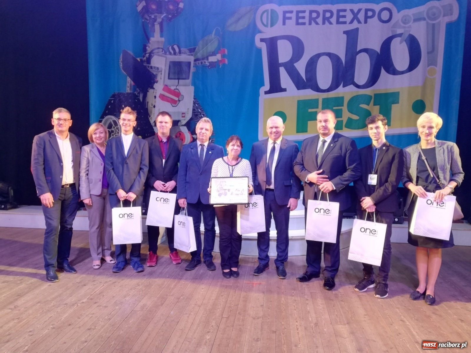 Zdjęcie w galerii na portalu naszraciborz.pl: Władze powiatu z partnerską wizytą w Horiszni Pławni [FOTO] wiadomości z regionu