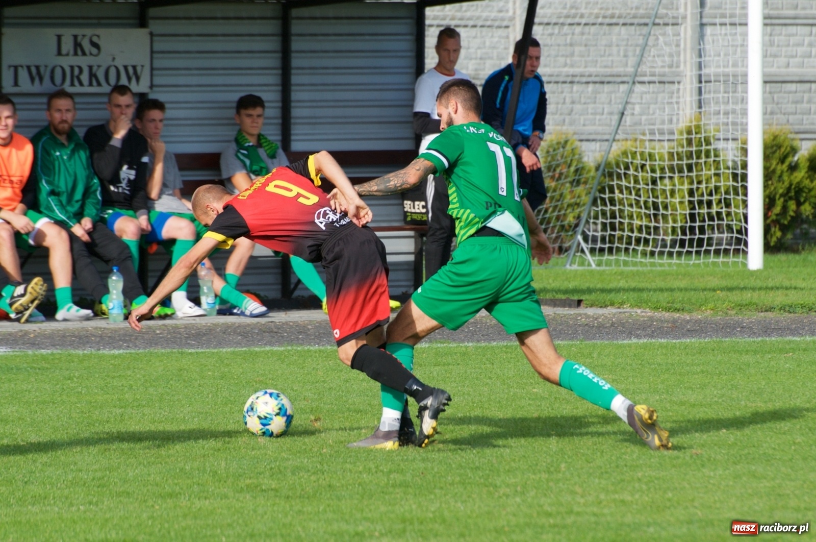Zdjęcie w galerii na portalu naszraciborz.pl: Klasa okręgowa. Dobra passa piłkarzy Tworkowa trwa [FOTO] wiadomości z regionu