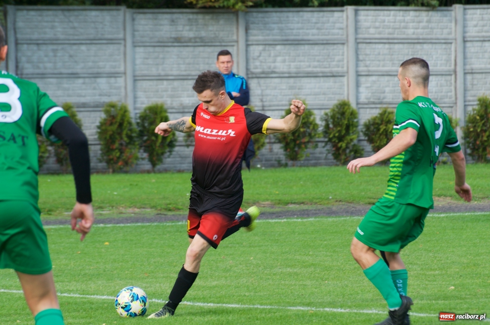 Zdjęcie w galerii na portalu naszraciborz.pl: Klasa okręgowa. Dobra passa piłkarzy Tworkowa trwa [FOTO] wiadomości z regionu