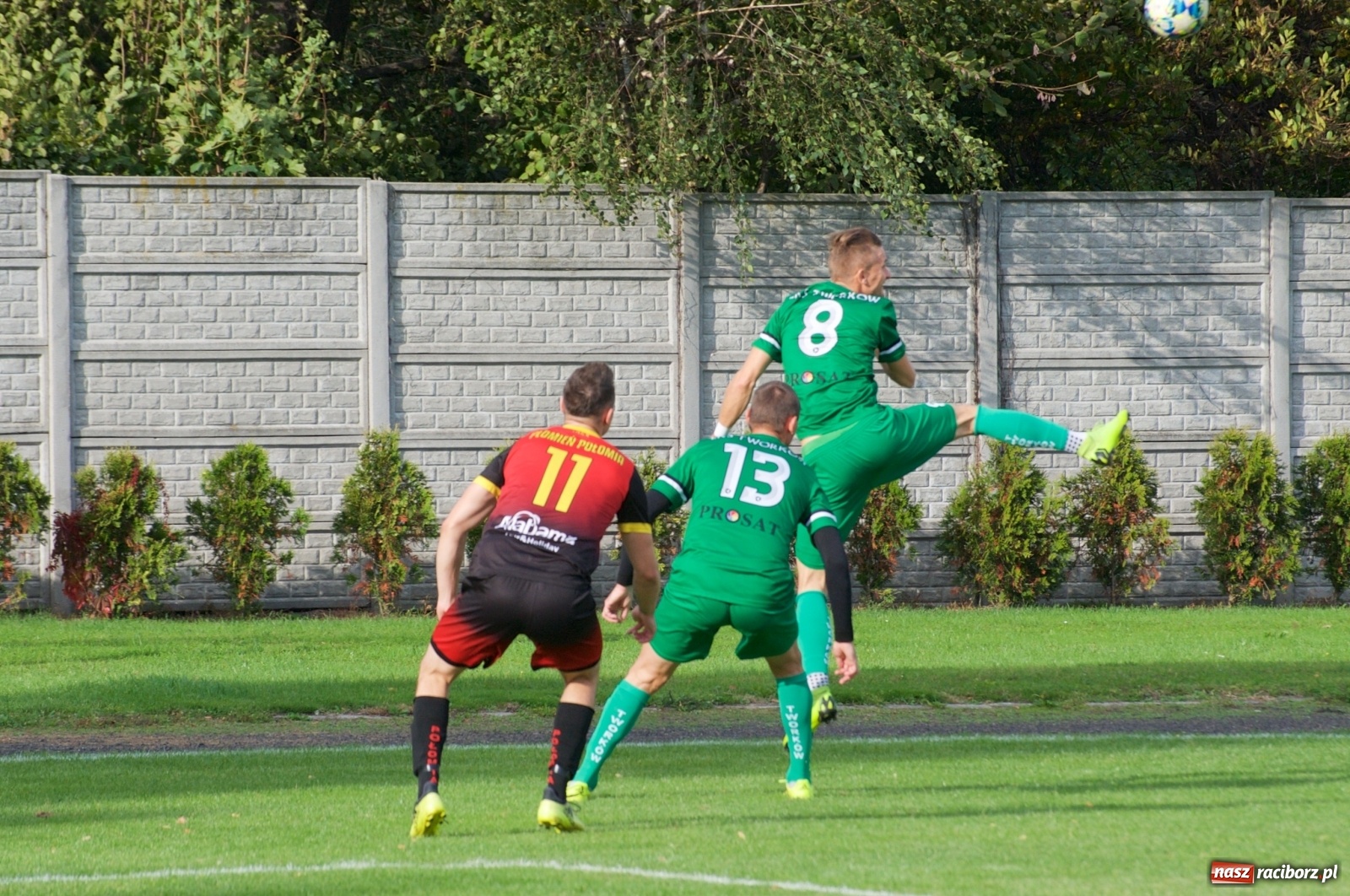 Zdjęcie w galerii na portalu naszraciborz.pl: Klasa okręgowa. Dobra passa piłkarzy Tworkowa trwa [FOTO] wiadomości z regionu