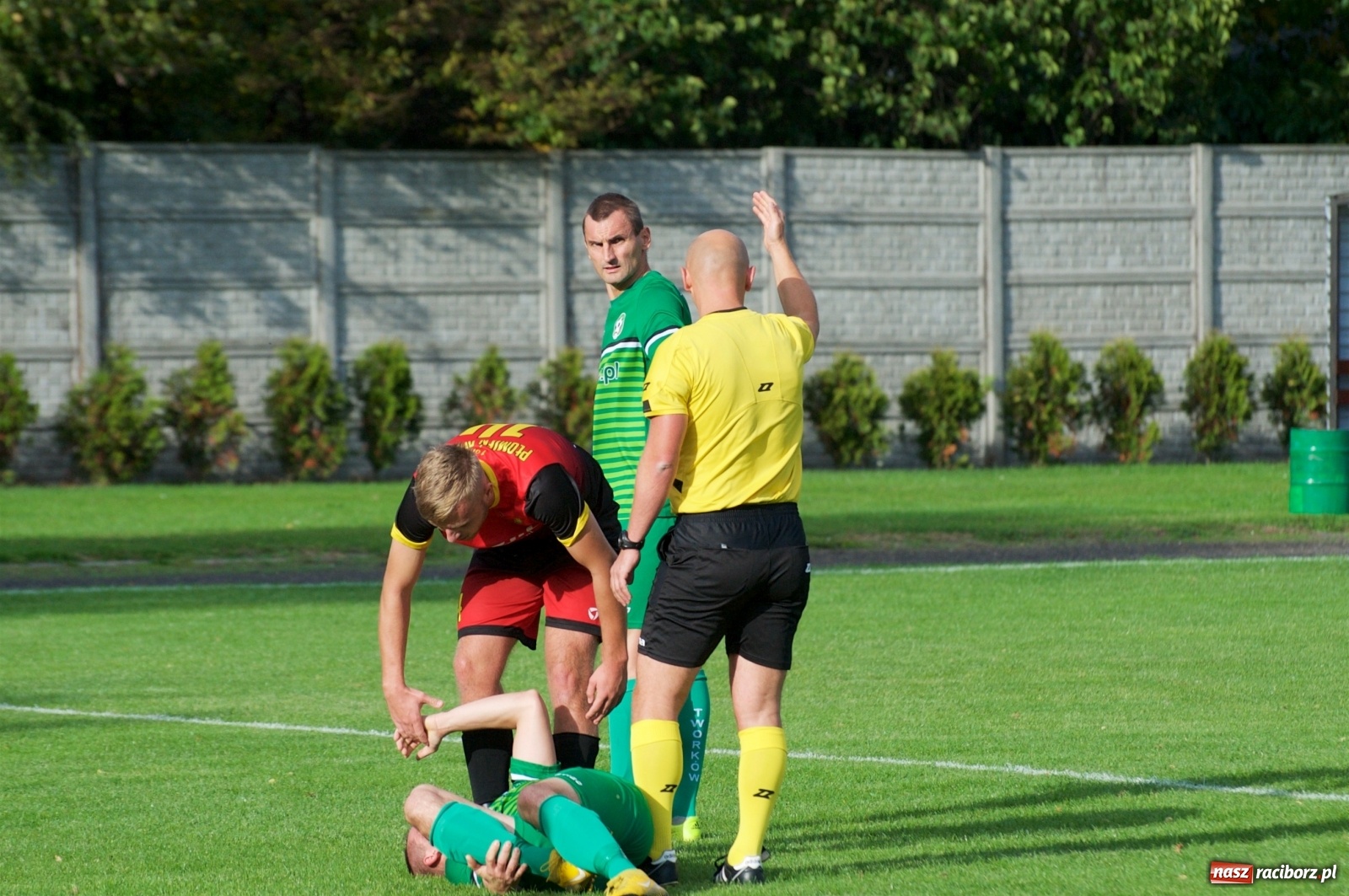 Zdjęcie w galerii na portalu naszraciborz.pl: Klasa okręgowa. Dobra passa piłkarzy Tworkowa trwa [FOTO] wiadomości z regionu