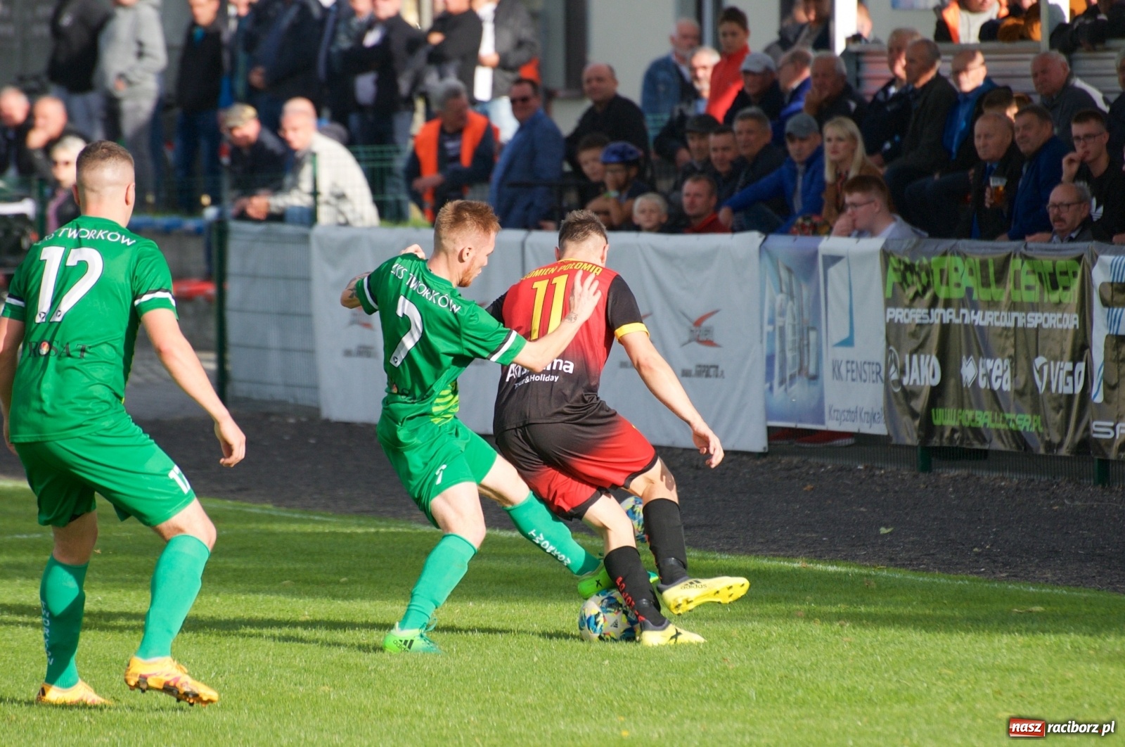 Zdjęcie w galerii na portalu naszraciborz.pl: Klasa okręgowa. Dobra passa piłkarzy Tworkowa trwa [FOTO] wiadomości z regionu