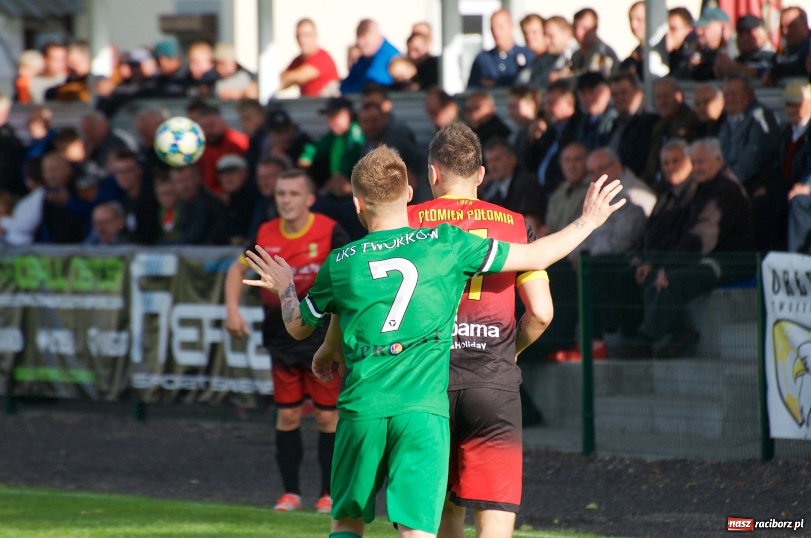 Zdjęcie w galerii na portalu naszraciborz.pl: Klasa okręgowa. Dobra passa piłkarzy Tworkowa trwa [FOTO] wiadomości z regionu