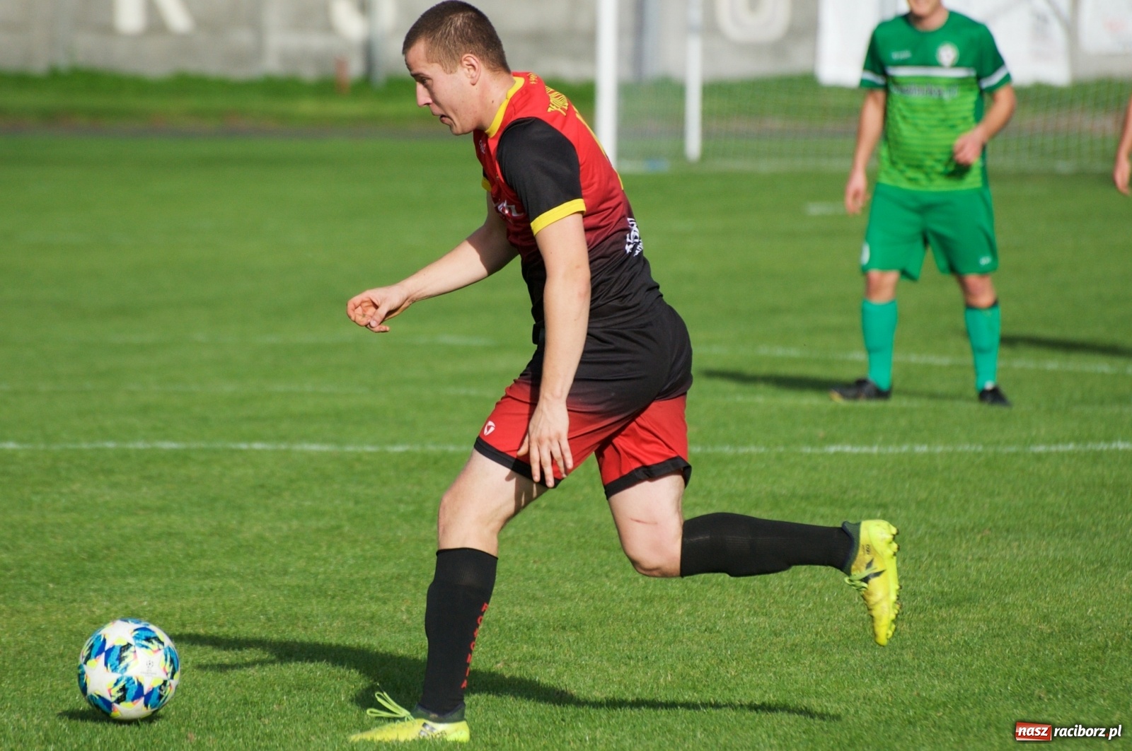 Zdjęcie w galerii na portalu naszraciborz.pl: Klasa okręgowa. Dobra passa piłkarzy Tworkowa trwa [FOTO] wiadomości z regionu