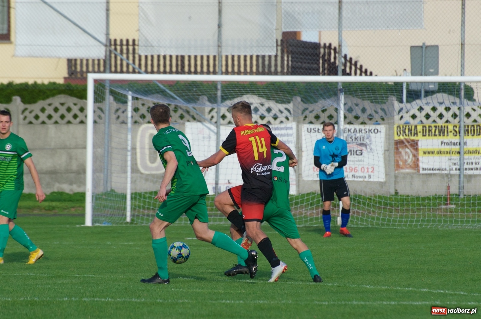 Zdjęcie w galerii na portalu naszraciborz.pl: Klasa okręgowa. Dobra passa piłkarzy Tworkowa trwa [FOTO] wiadomości z regionu