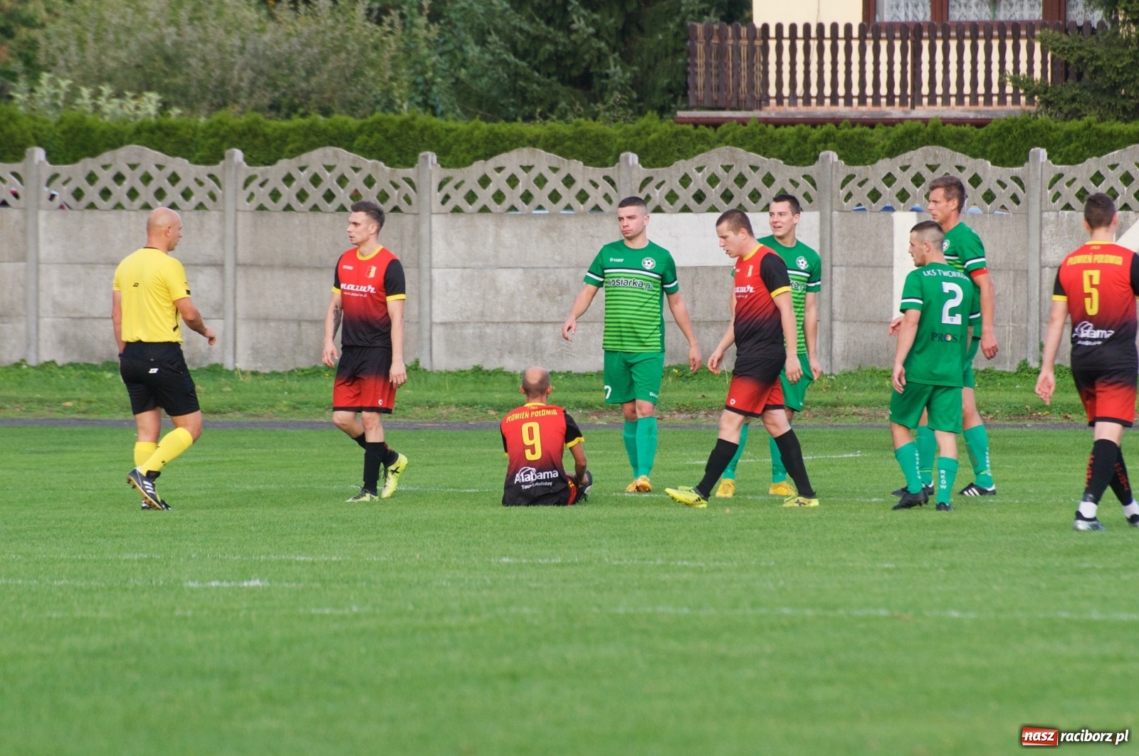 Zdjęcie w galerii na portalu naszraciborz.pl: Klasa okręgowa. Dobra passa piłkarzy Tworkowa trwa [FOTO] wiadomości z regionu