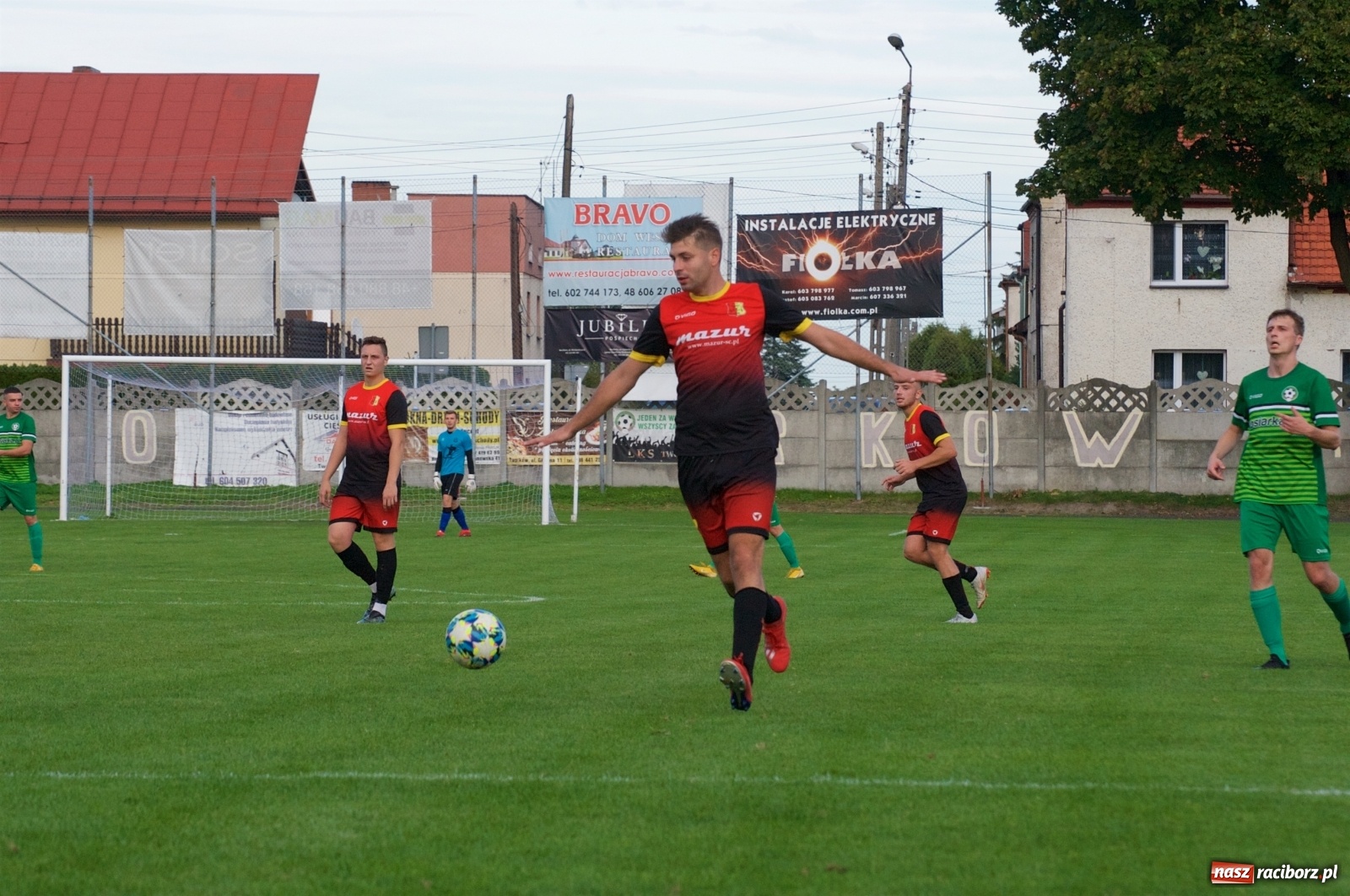 Zdjęcie w galerii na portalu naszraciborz.pl: Klasa okręgowa. Dobra passa piłkarzy Tworkowa trwa [FOTO] wiadomości z regionu