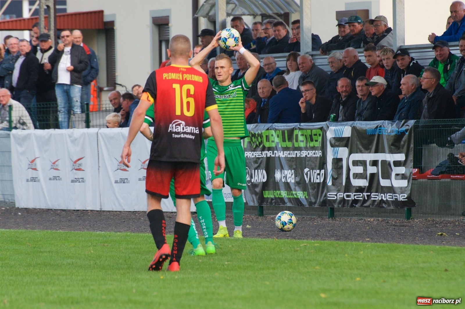 Zdjęcie w galerii na portalu naszraciborz.pl: Klasa okręgowa. Dobra passa piłkarzy Tworkowa trwa [FOTO] wiadomości z regionu