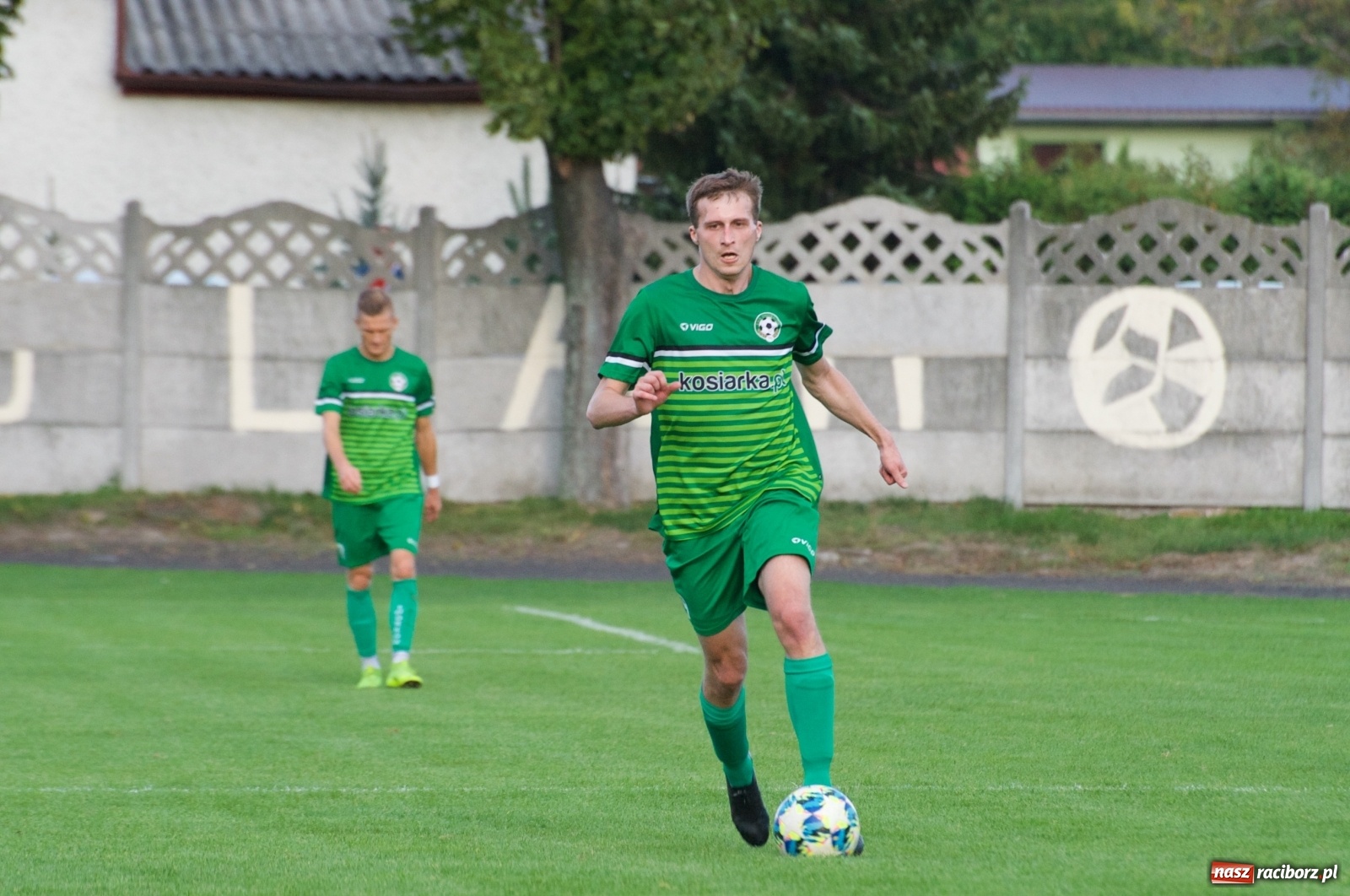 Zdjęcie w galerii na portalu naszraciborz.pl: Klasa okręgowa. Dobra passa piłkarzy Tworkowa trwa [FOTO] wiadomości z regionu