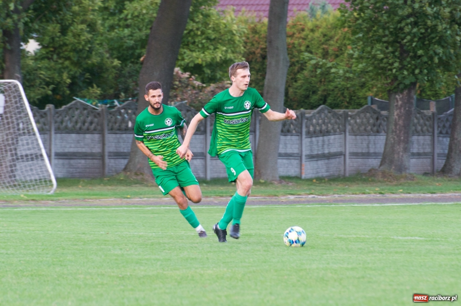 Zdjęcie w galerii na portalu naszraciborz.pl: Klasa okręgowa. Dobra passa piłkarzy Tworkowa trwa [FOTO] wiadomości z regionu