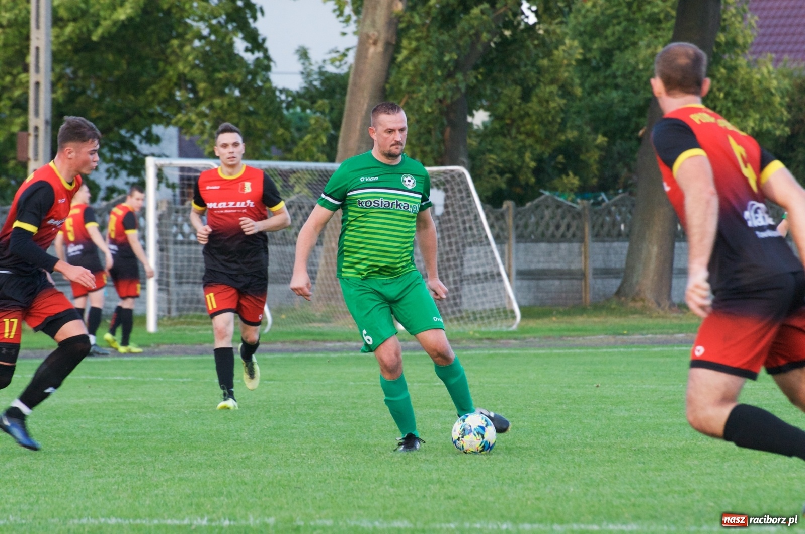 Zdjęcie w galerii na portalu naszraciborz.pl: Klasa okręgowa. Dobra passa piłkarzy Tworkowa trwa [FOTO] wiadomości z regionu