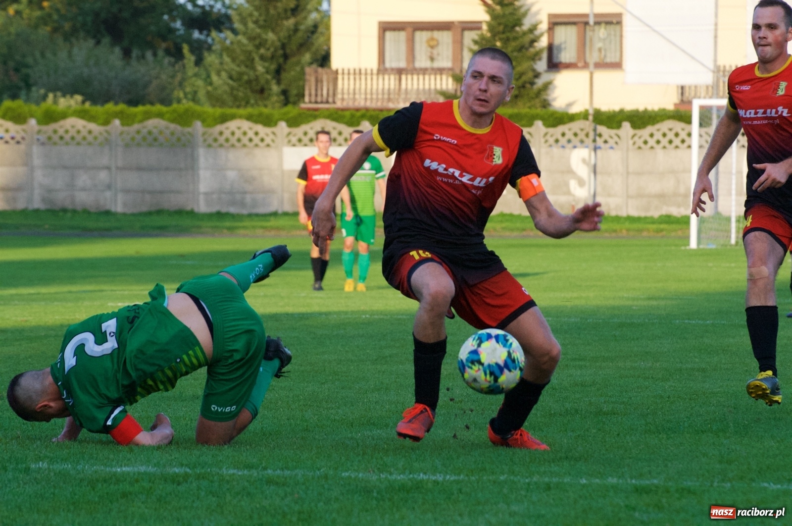 Zdjęcie w galerii na portalu naszraciborz.pl: Klasa okręgowa. Dobra passa piłkarzy Tworkowa trwa [FOTO] wiadomości z regionu
