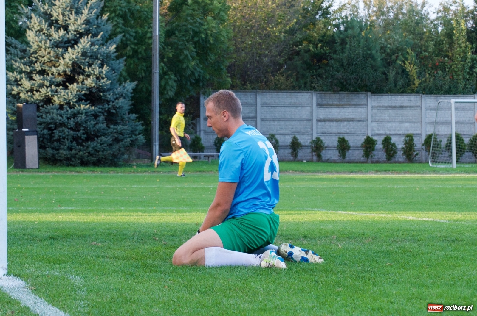 Zdjęcie w galerii na portalu naszraciborz.pl: Klasa okręgowa. Dobra passa piłkarzy Tworkowa trwa [FOTO] wiadomości z regionu