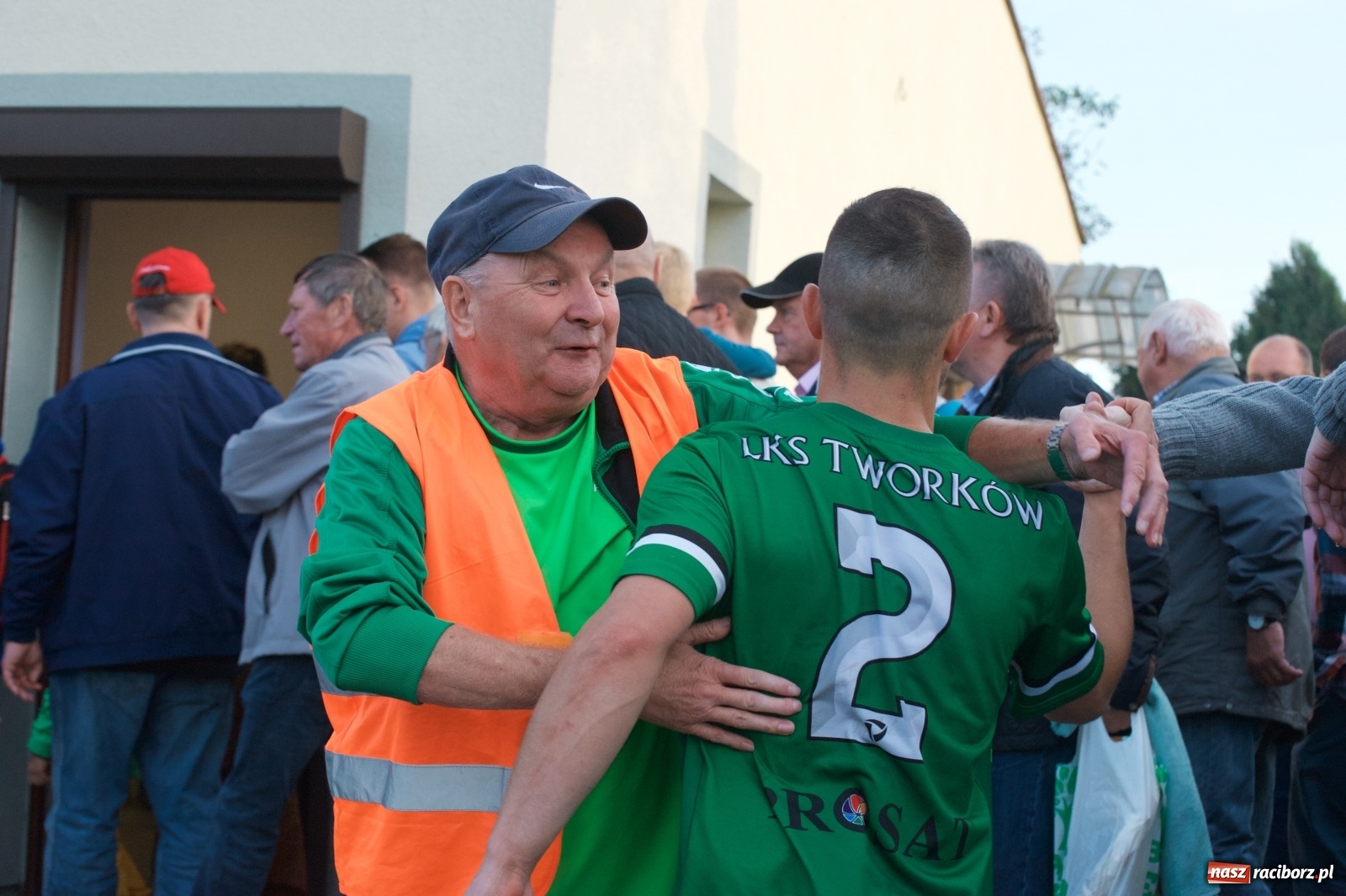 Zdjęcie w galerii na portalu naszraciborz.pl: Klasa okręgowa. Dobra passa piłkarzy Tworkowa trwa [FOTO] wiadomości z regionu