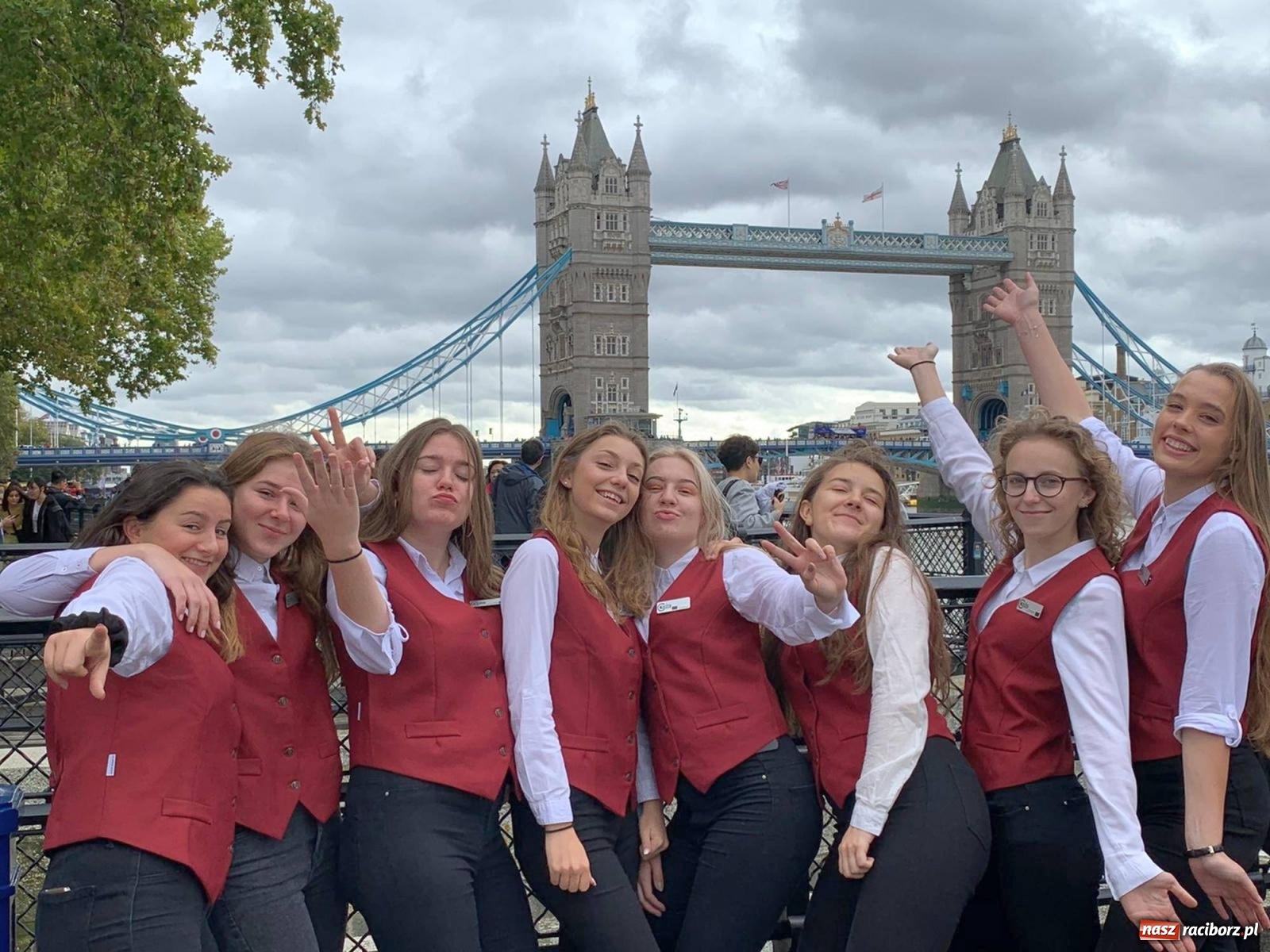 Zdjęcie w galerii na portalu naszraciborz.pl: Uczniowie Gastronomika na stażach w prestiżowych hotelach Londynu wiadomości z regionu