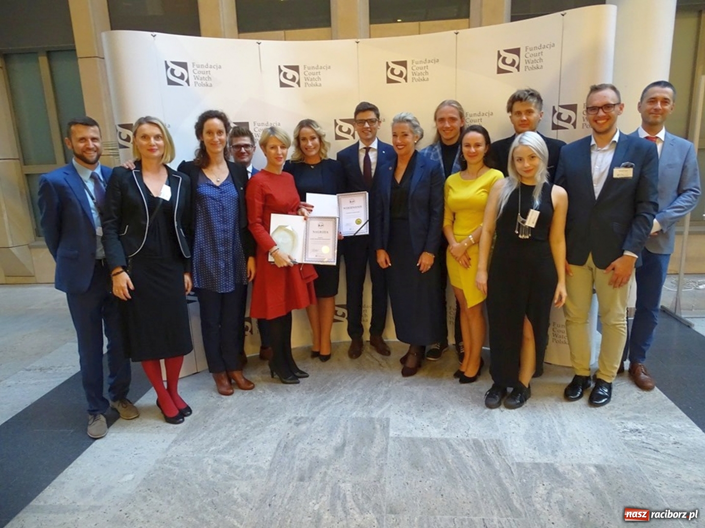 Zdjęcie w galerii na portalu naszraciborz.pl: Prezes Sądu Rejonowego w Raciborzu wyróżniona  wiadomości z regionu