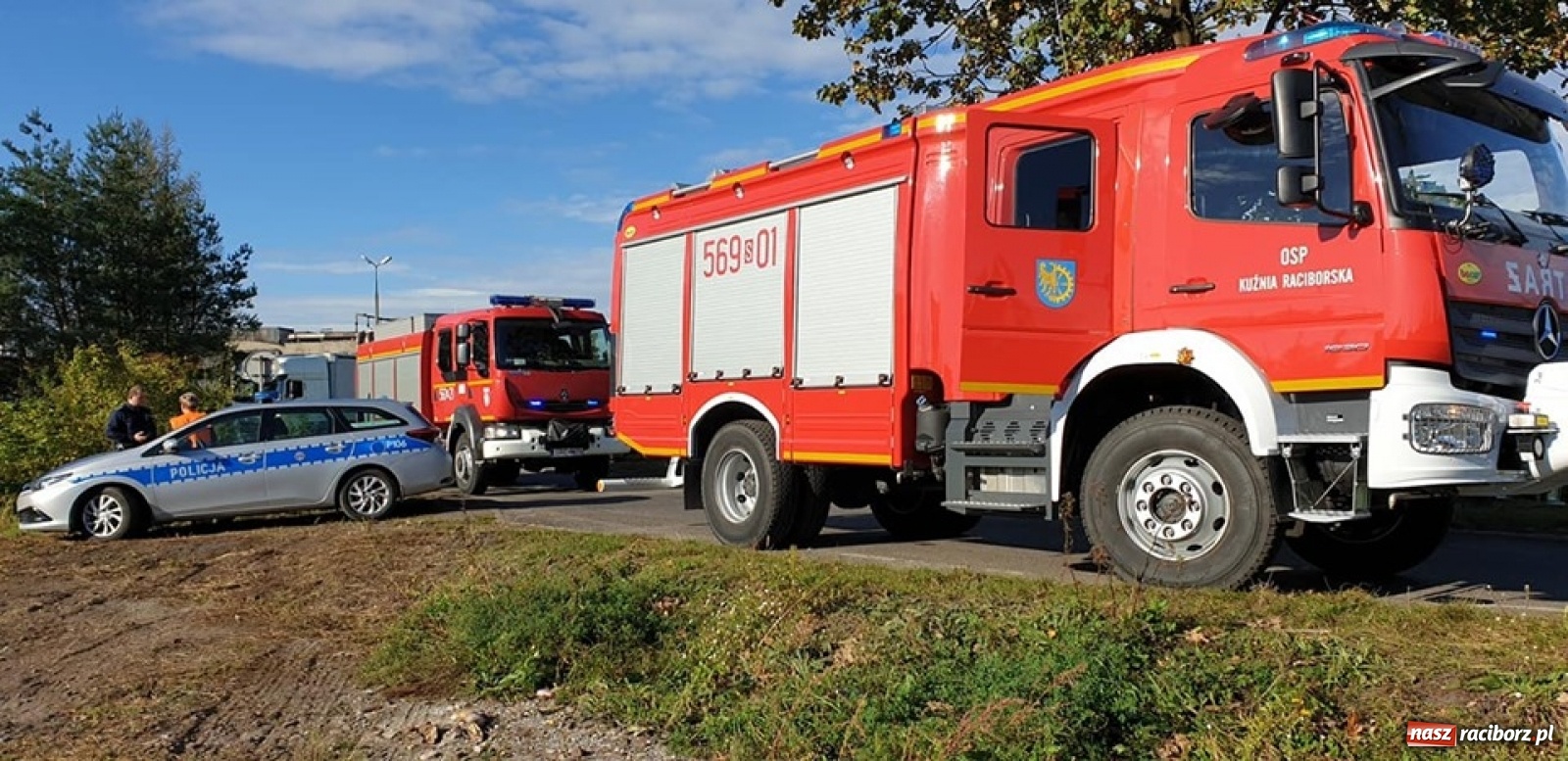 Zdjęcie w galerii na portalu naszraciborz.pl: Pożar koparki w Kuźni Raciborskiej wiadomości z regionu