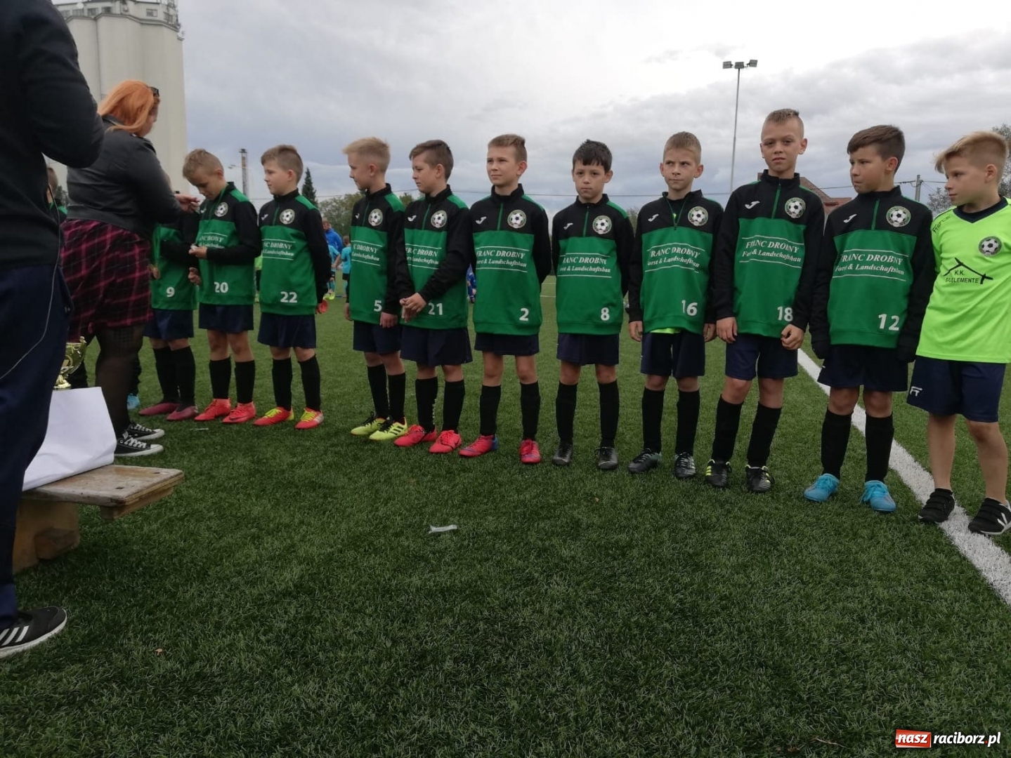 Zdjęcie w galerii na portalu naszraciborz.pl: Młodzi zawodnicy Tworkowa na podium Hlucin Cup wiadomości z regionu