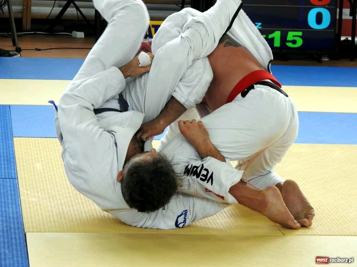 Zdjęcie w galerii na portalu naszraciborz.pl: Łamatorzy na Mistrzostwach Polski w ju-jitsu w Sochaczewie  wiadomości z regionu