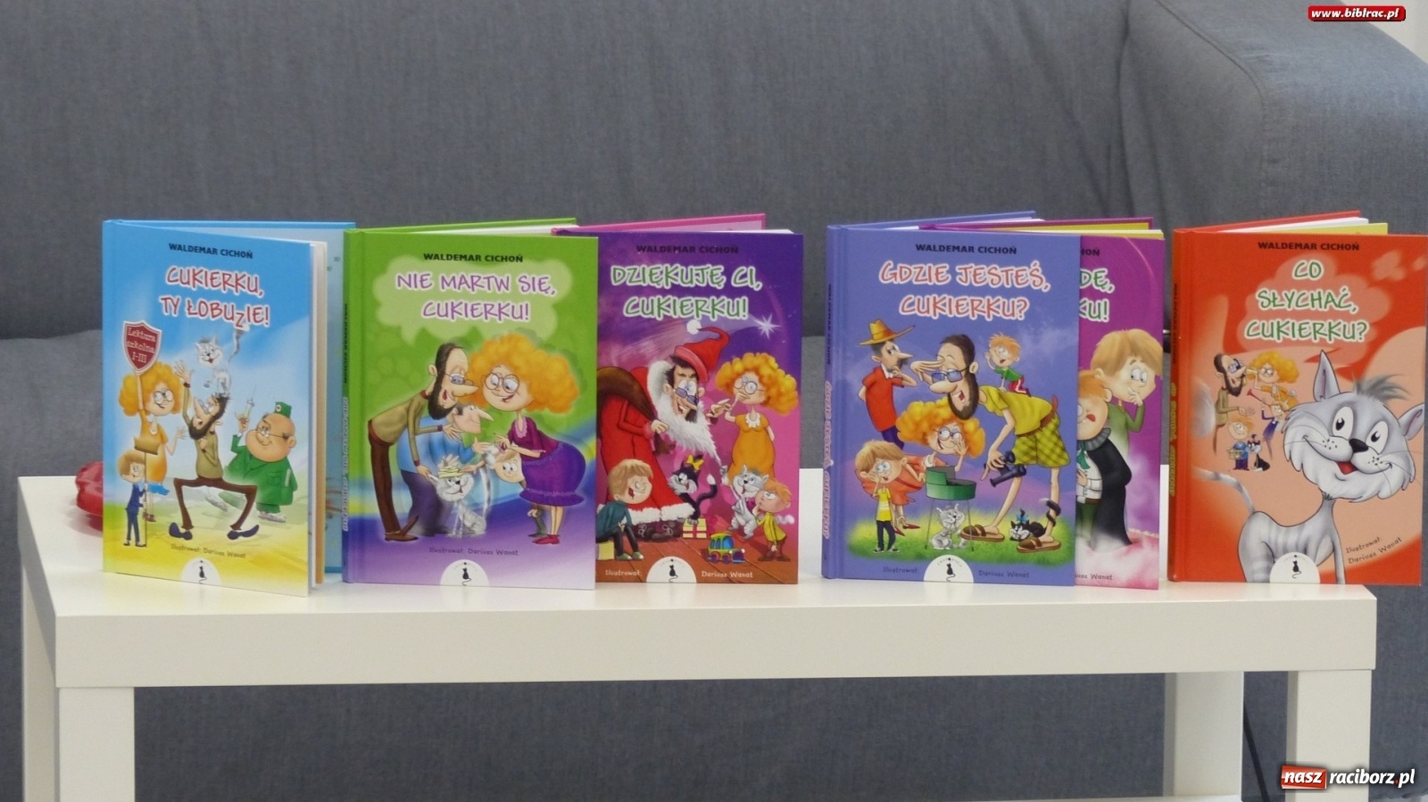 Zdjęcie w galerii na portalu naszraciborz.pl: Cukierku, Ty łobuzie! – Waldemar Cichoń gościł w raciborskiej bibliotece  wiadomości z regionu