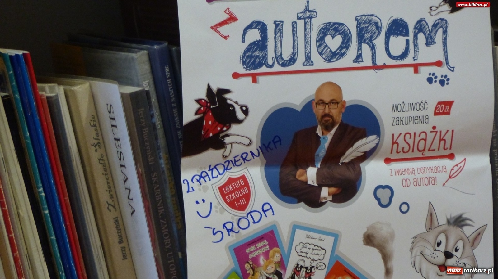 Zdjęcie w galerii na portalu naszraciborz.pl: Cukierku, Ty łobuzie! – Waldemar Cichoń gościł w raciborskiej bibliotece  wiadomości z regionu