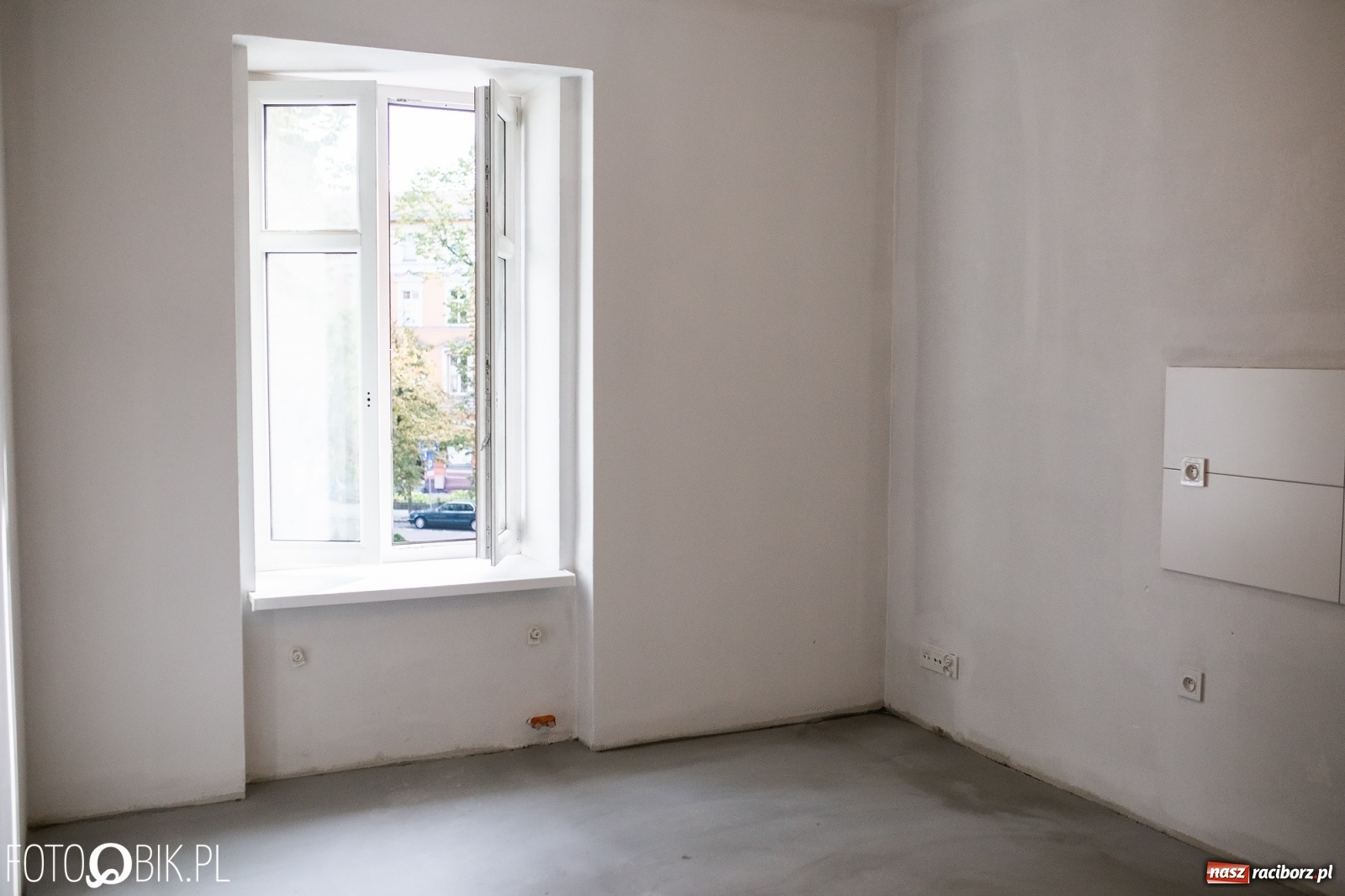 Zdjęcie w galerii na portalu naszraciborz.pl: Mieszkania wspomagane w miejsce komendy. Roboty na finiszu [FOTO i WIDEO] wiadomości z regionu