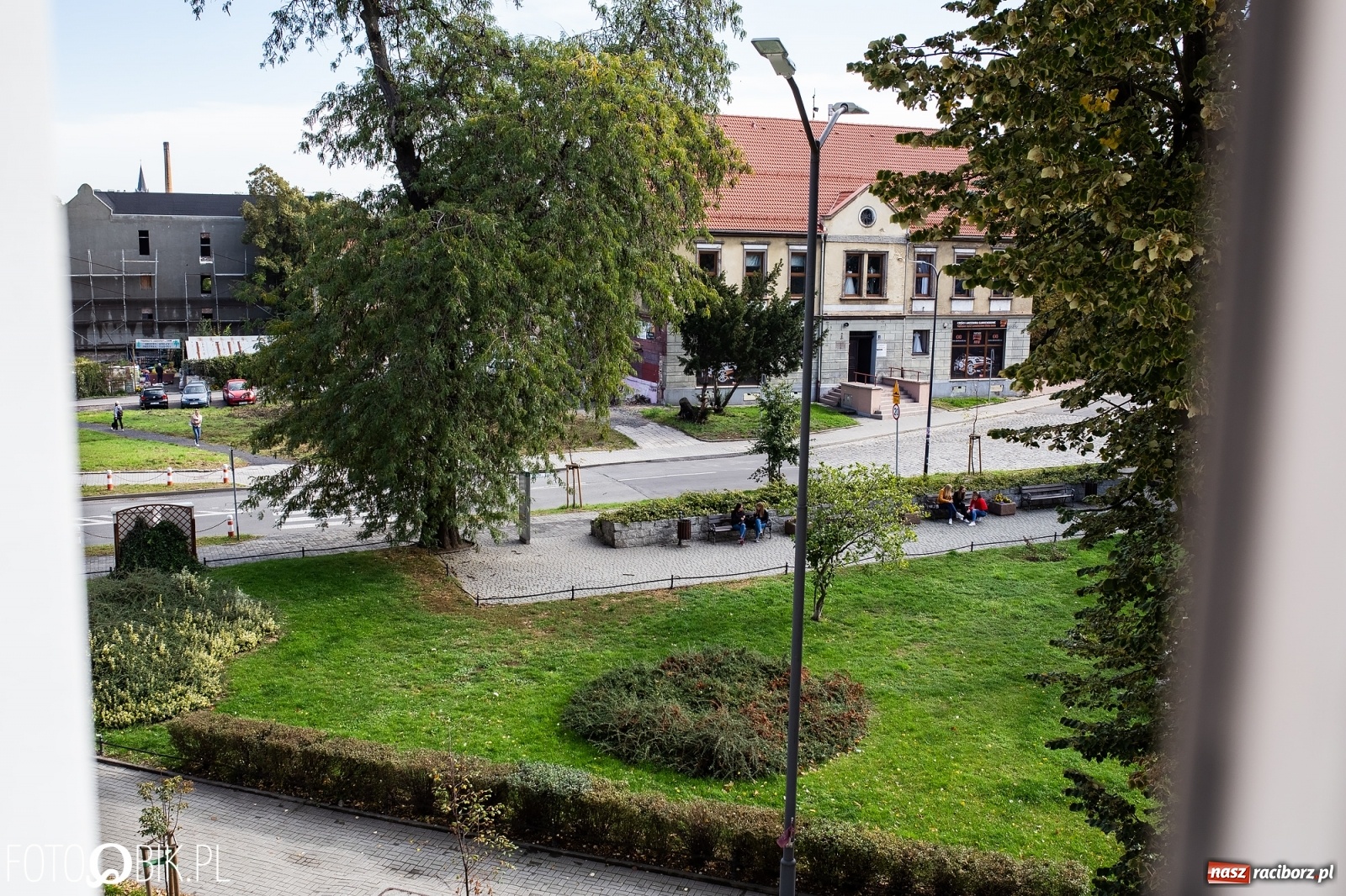 Zdjęcie w galerii na portalu naszraciborz.pl: Mieszkania wspomagane w miejsce komendy. Roboty na finiszu [FOTO i WIDEO] wiadomości z regionu