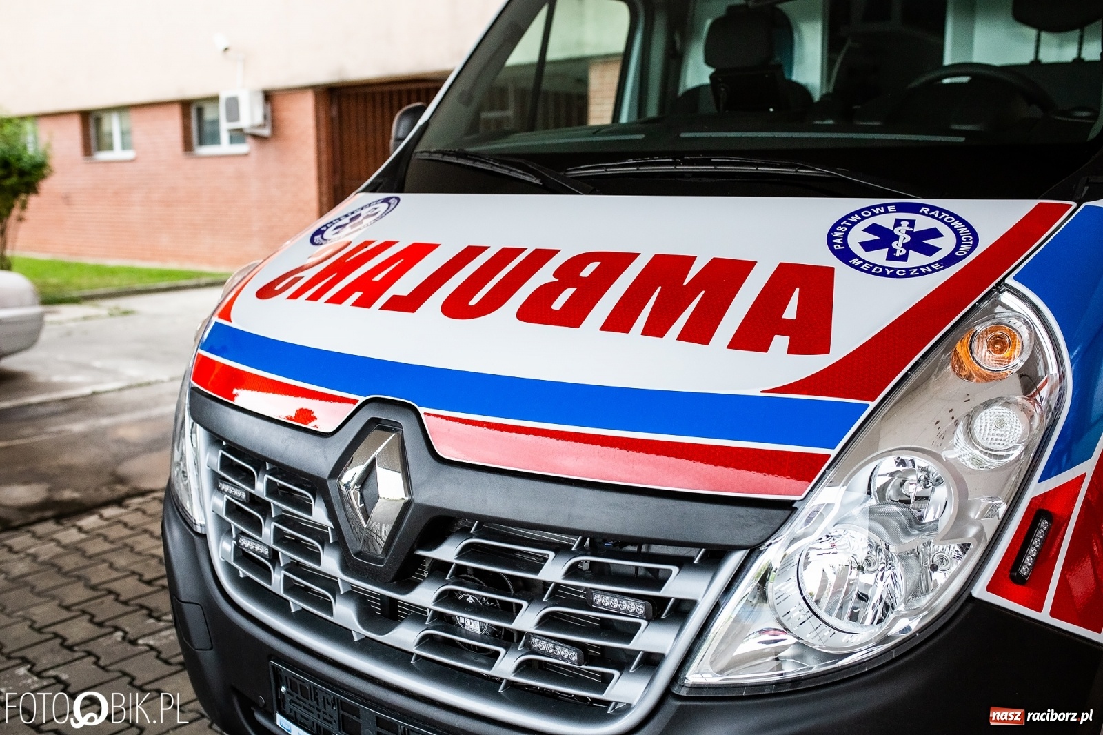 Zdjęcie w galerii na portalu naszraciborz.pl: Raciborskie pogotowie ma nowy ambulans [FOTO i WIDEO] wiadomości z regionu