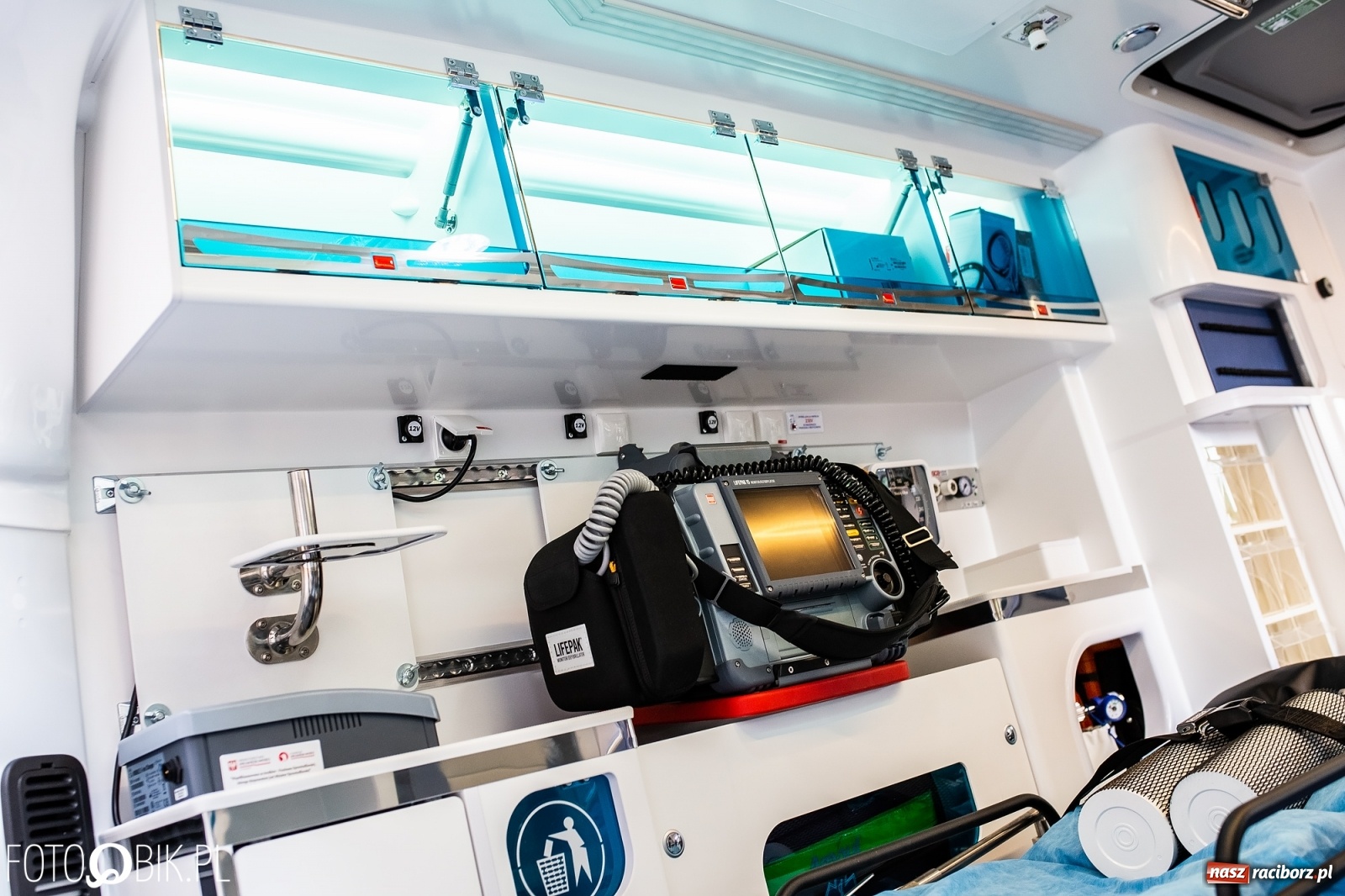 Zdjęcie w galerii na portalu naszraciborz.pl: Raciborskie pogotowie ma nowy ambulans [FOTO i WIDEO] wiadomości z regionu