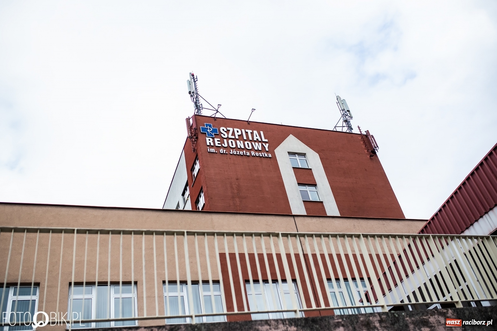 Zdjęcie w galerii na portalu naszraciborz.pl: Raciborskie pogotowie ma nowy ambulans [FOTO i WIDEO] wiadomości z regionu