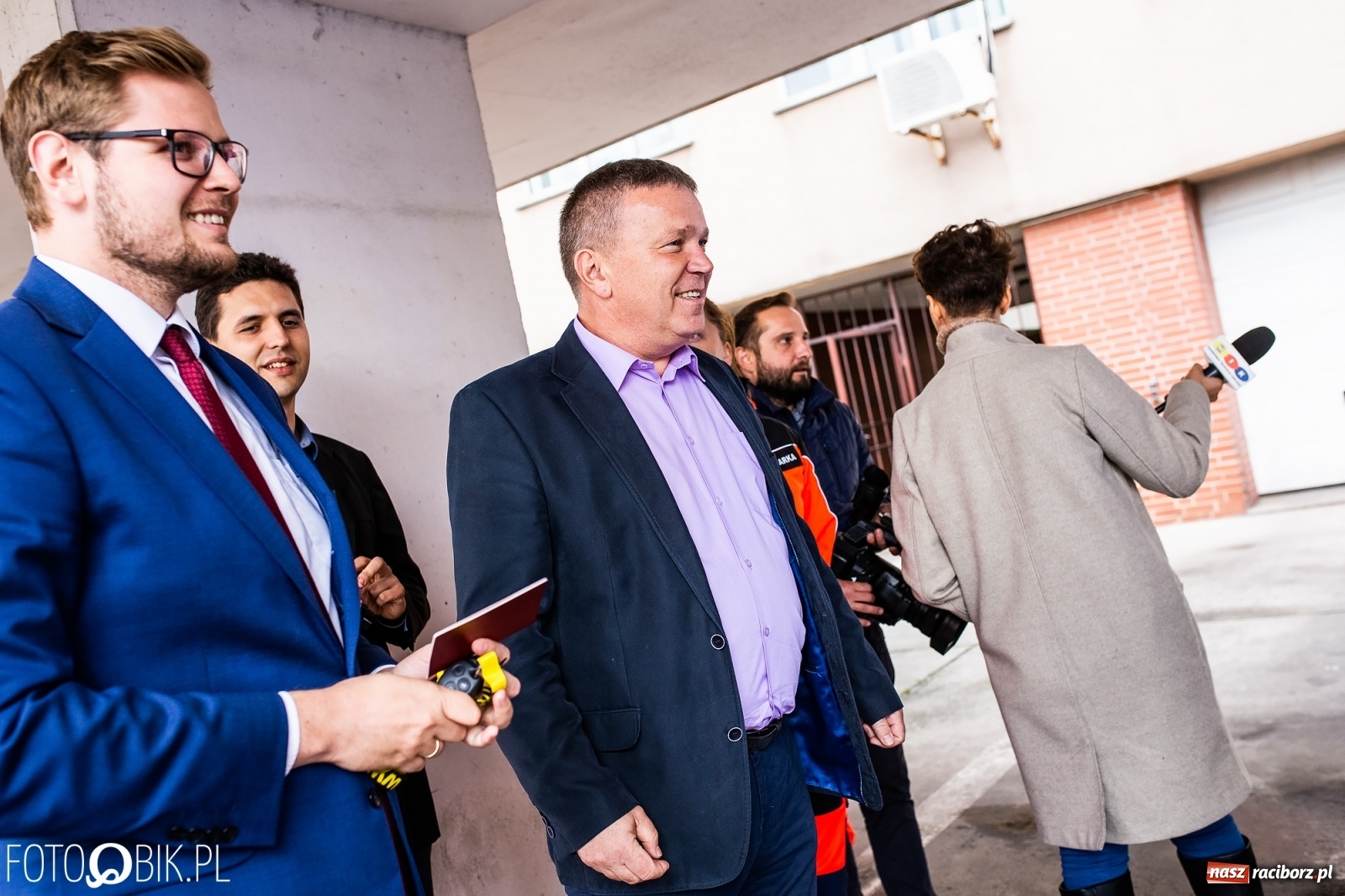 Zdjęcie w galerii na portalu naszraciborz.pl: Raciborskie pogotowie ma nowy ambulans [FOTO i WIDEO] wiadomości z regionu