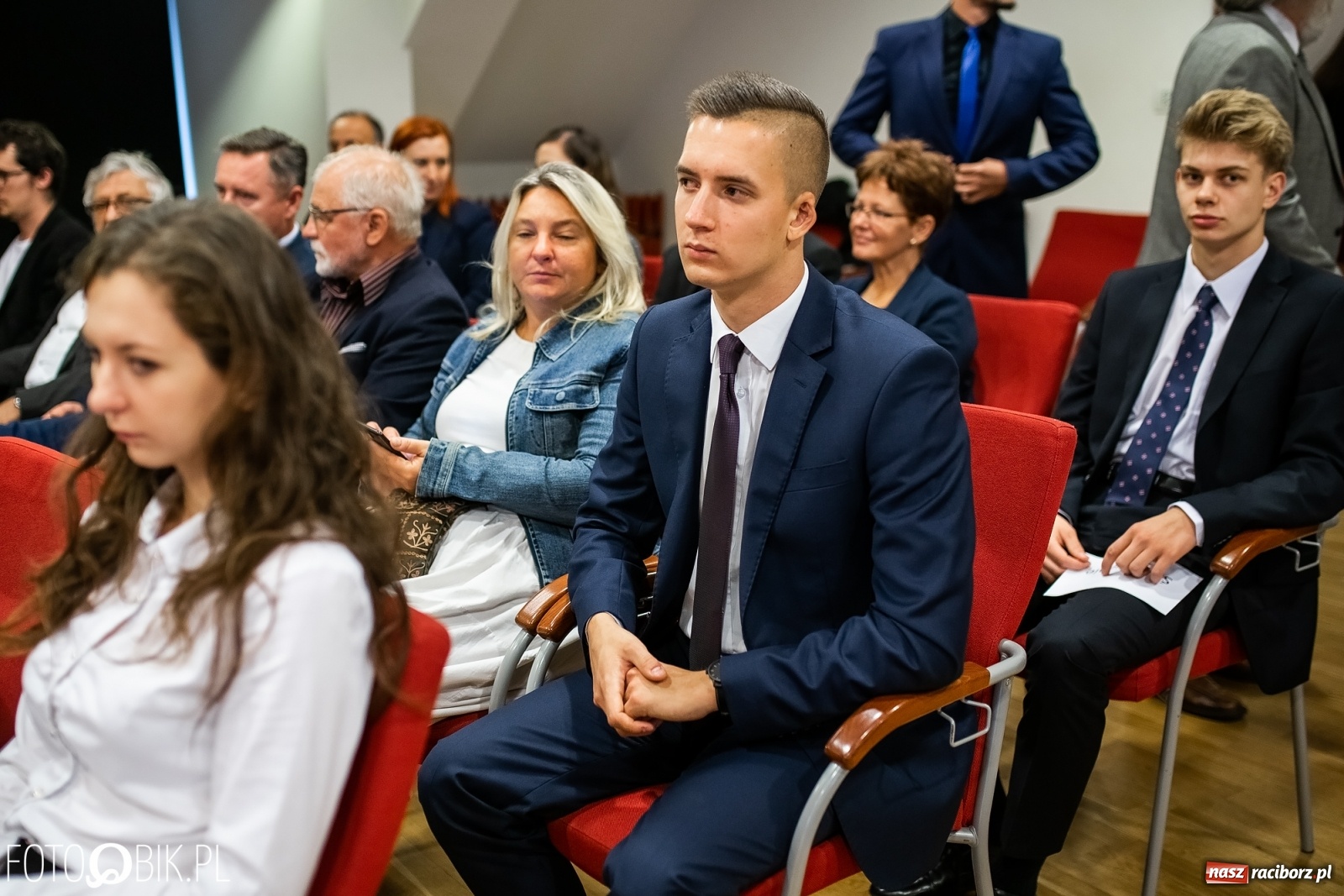 Zdjęcie w galerii na portalu naszraciborz.pl: Gaudeamus igitur zabrzmiało na zamku. PWSZ rozpoczęła nowy rok akademicki wiadomości z regionu