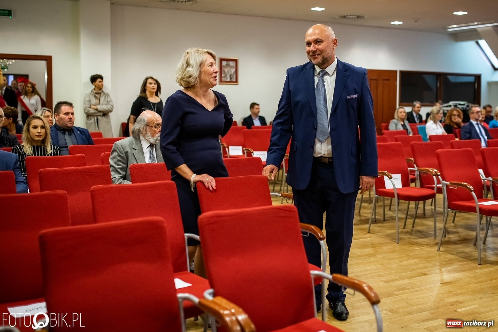 Zdjęcie w galerii na portalu naszraciborz.pl: Gaudeamus igitur zabrzmiało na zamku. PWSZ rozpoczęła nowy rok akademicki wiadomości z regionu