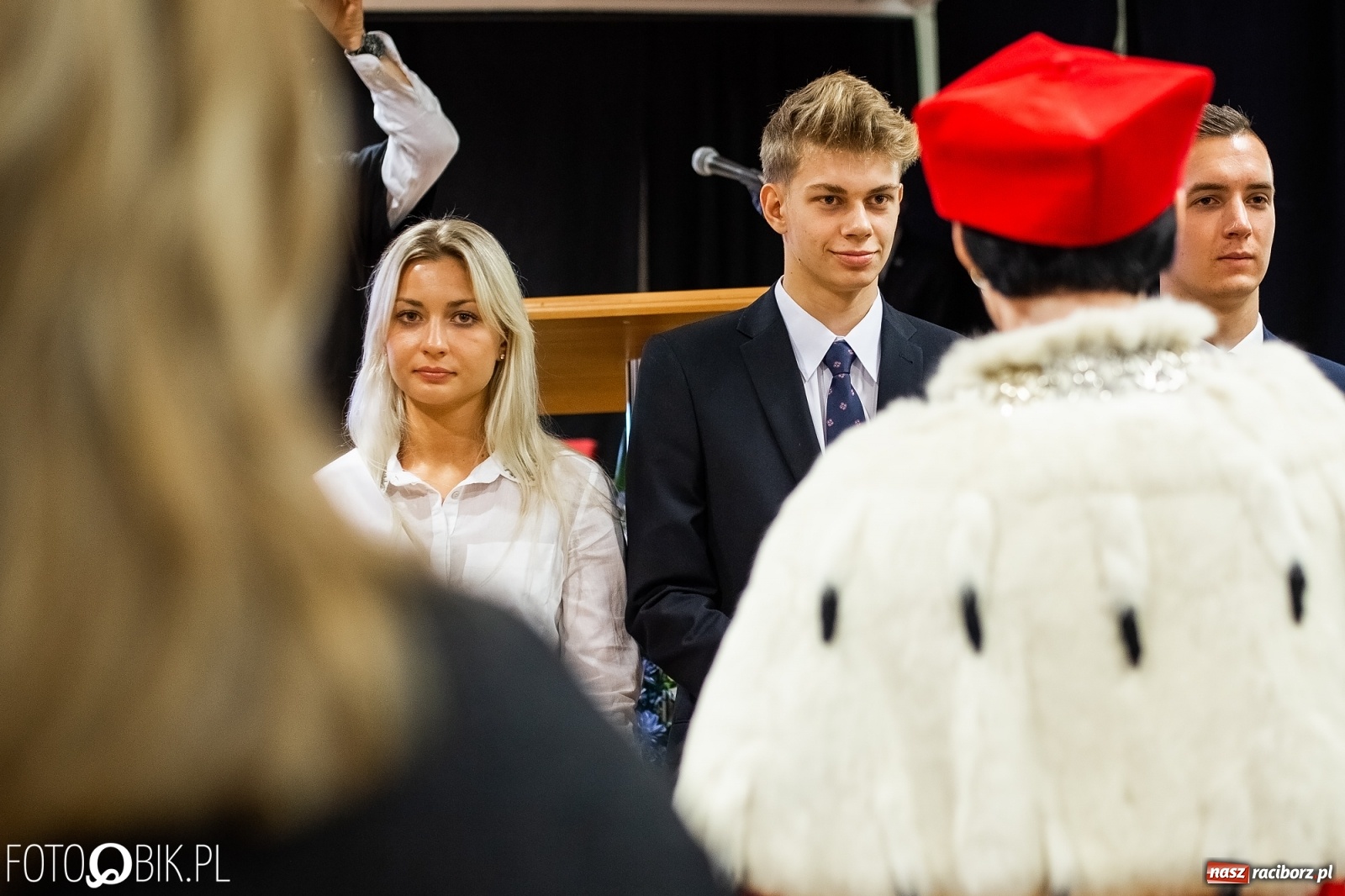 Zdjęcie w galerii na portalu naszraciborz.pl: Gaudeamus igitur zabrzmiało na zamku. PWSZ rozpoczęła nowy rok akademicki wiadomości z regionu