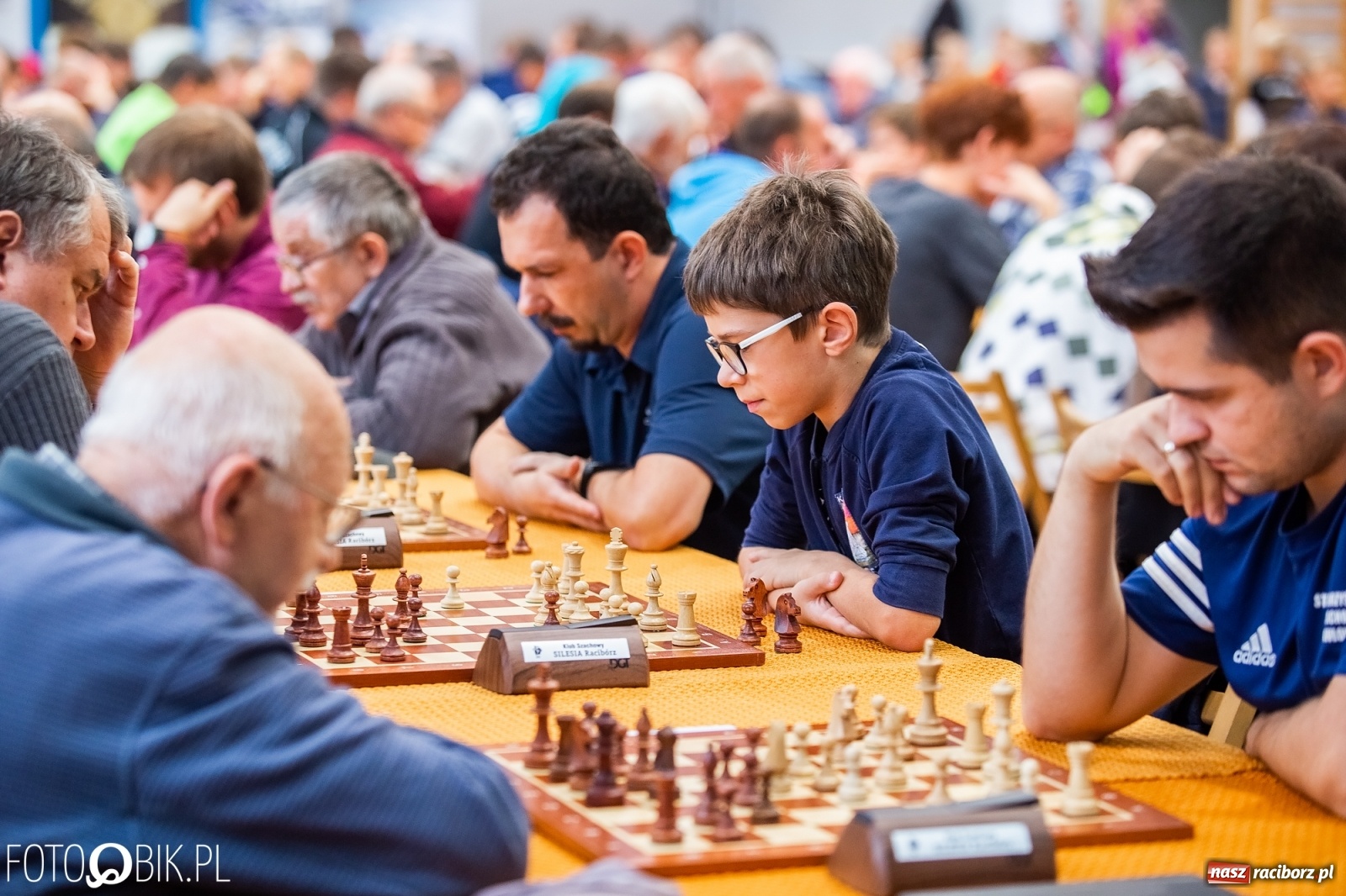 Zdjęcie w galerii na portalu naszraciborz.pl: Szachowy memoriał im. Alfreda Chrobaka w raciborskim MOS wiadomości z regionu