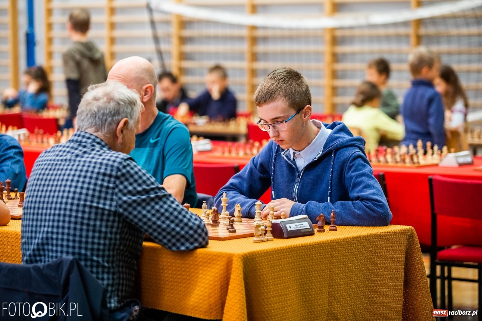 Zdjęcie w galerii na portalu naszraciborz.pl: Szachowy memoriał im. Alfreda Chrobaka w raciborskim MOS wiadomości z regionu