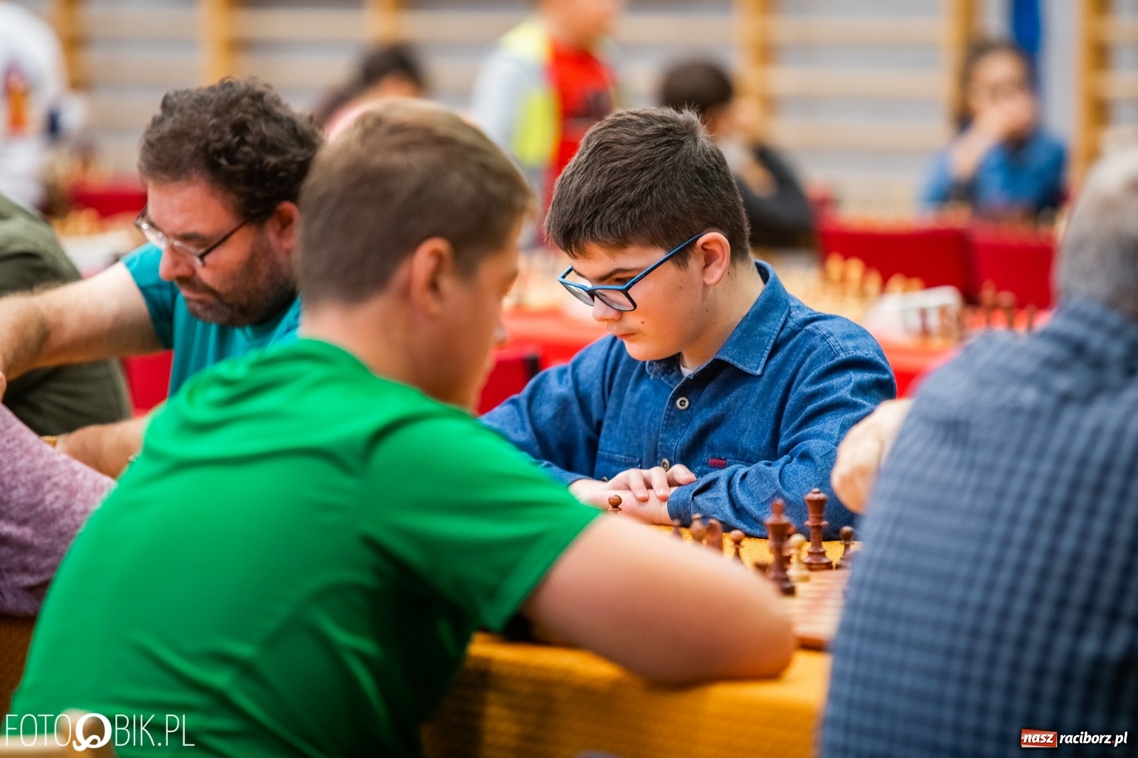 Zdjęcie w galerii na portalu naszraciborz.pl: Szachowy memoriał im. Alfreda Chrobaka w raciborskim MOS wiadomości z regionu