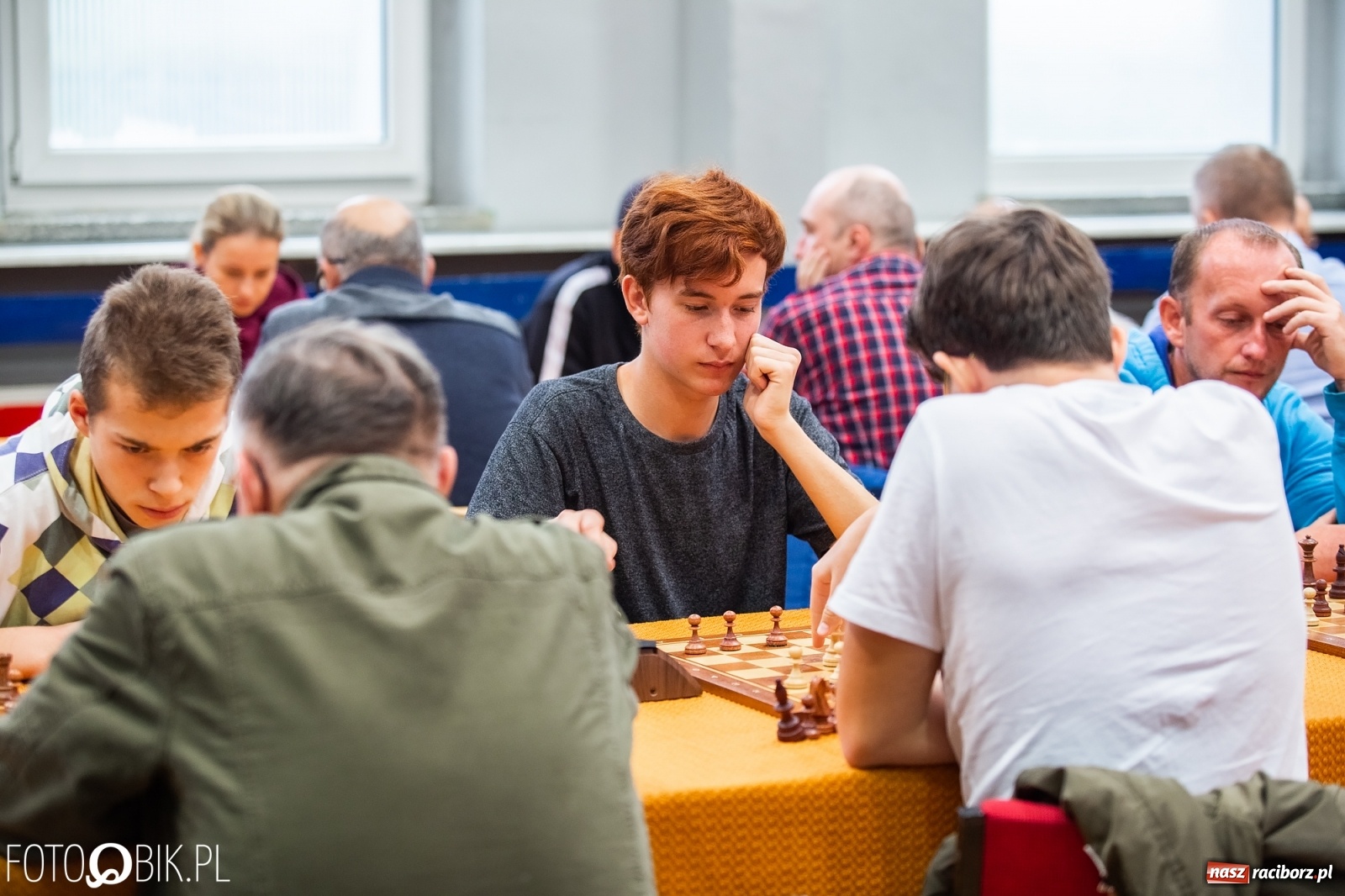 Zdjęcie w galerii na portalu naszraciborz.pl: Szachowy memoriał im. Alfreda Chrobaka w raciborskim MOS wiadomości z regionu