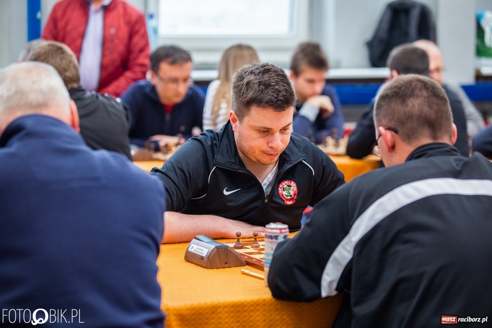 Zdjęcie w galerii na portalu naszraciborz.pl: Szachowy memoriał im. Alfreda Chrobaka w raciborskim MOS wiadomości z regionu