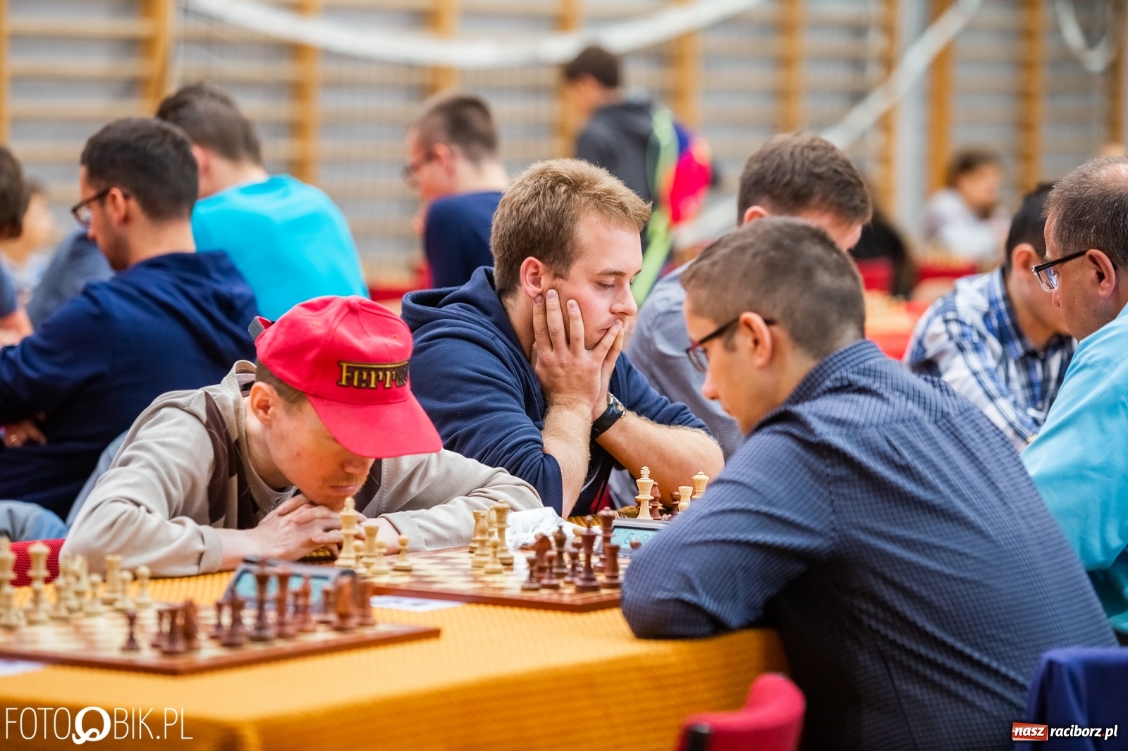 Zdjęcie w galerii na portalu naszraciborz.pl: Szachowy memoriał im. Alfreda Chrobaka w raciborskim MOS wiadomości z regionu