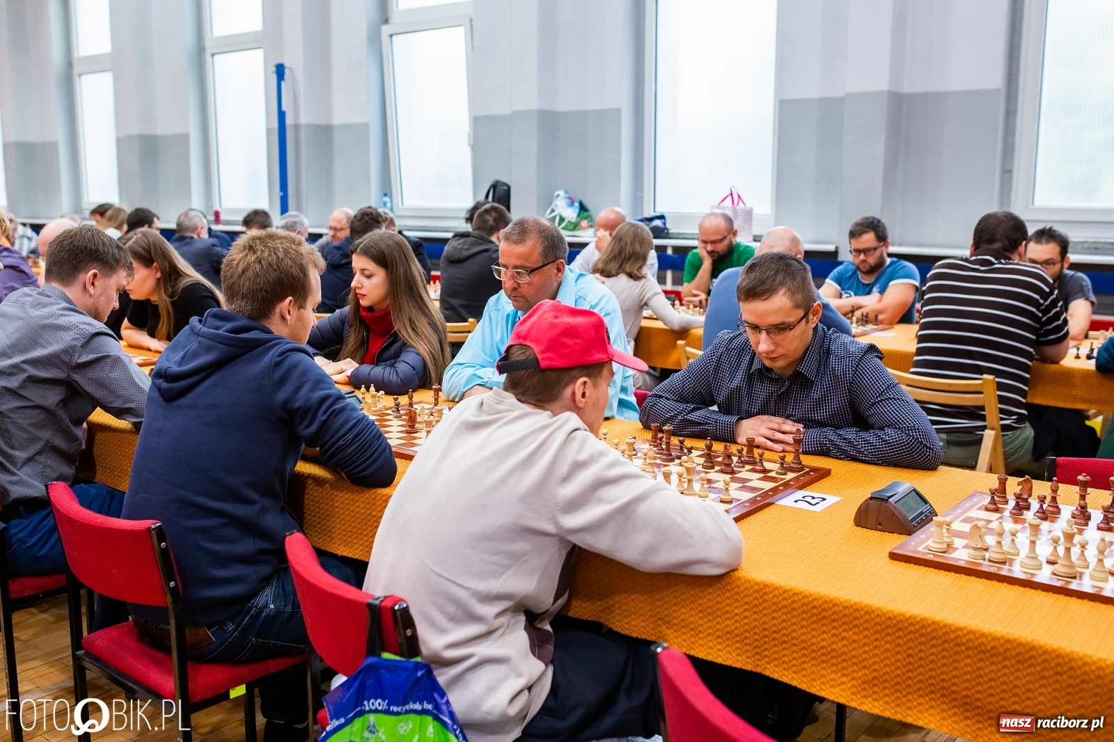 Zdjęcie w galerii na portalu naszraciborz.pl: Szachowy memoriał im. Alfreda Chrobaka w raciborskim MOS wiadomości z regionu