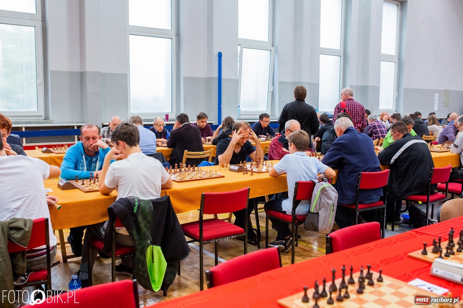 Zdjęcie w galerii na portalu naszraciborz.pl: Szachowy memoriał im. Alfreda Chrobaka w raciborskim MOS wiadomości z regionu
