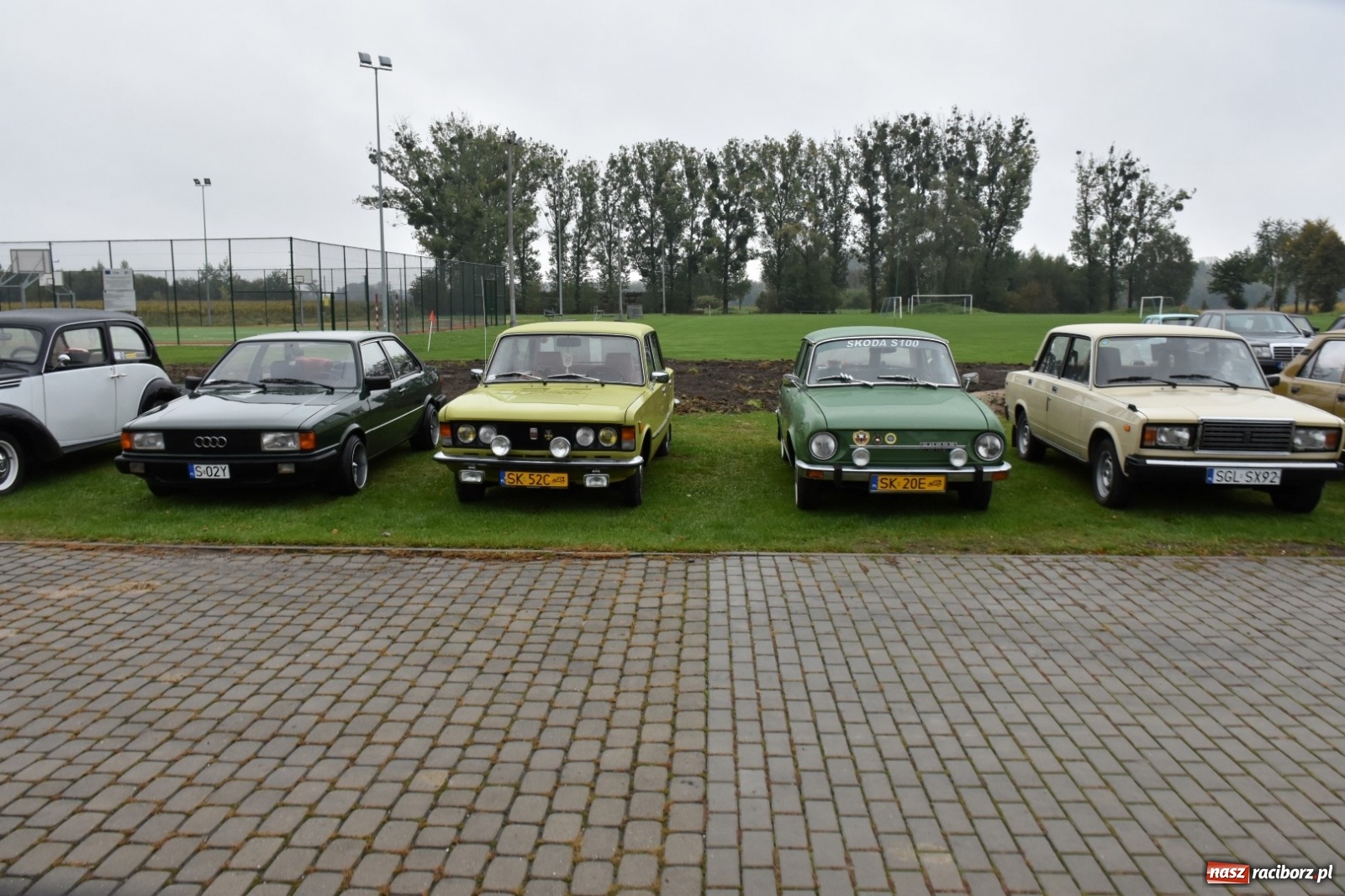 Zdjęcie w galerii na portalu naszraciborz.pl: Oldtimery w Zabełkowie [FOTO]  wiadomości z regionu