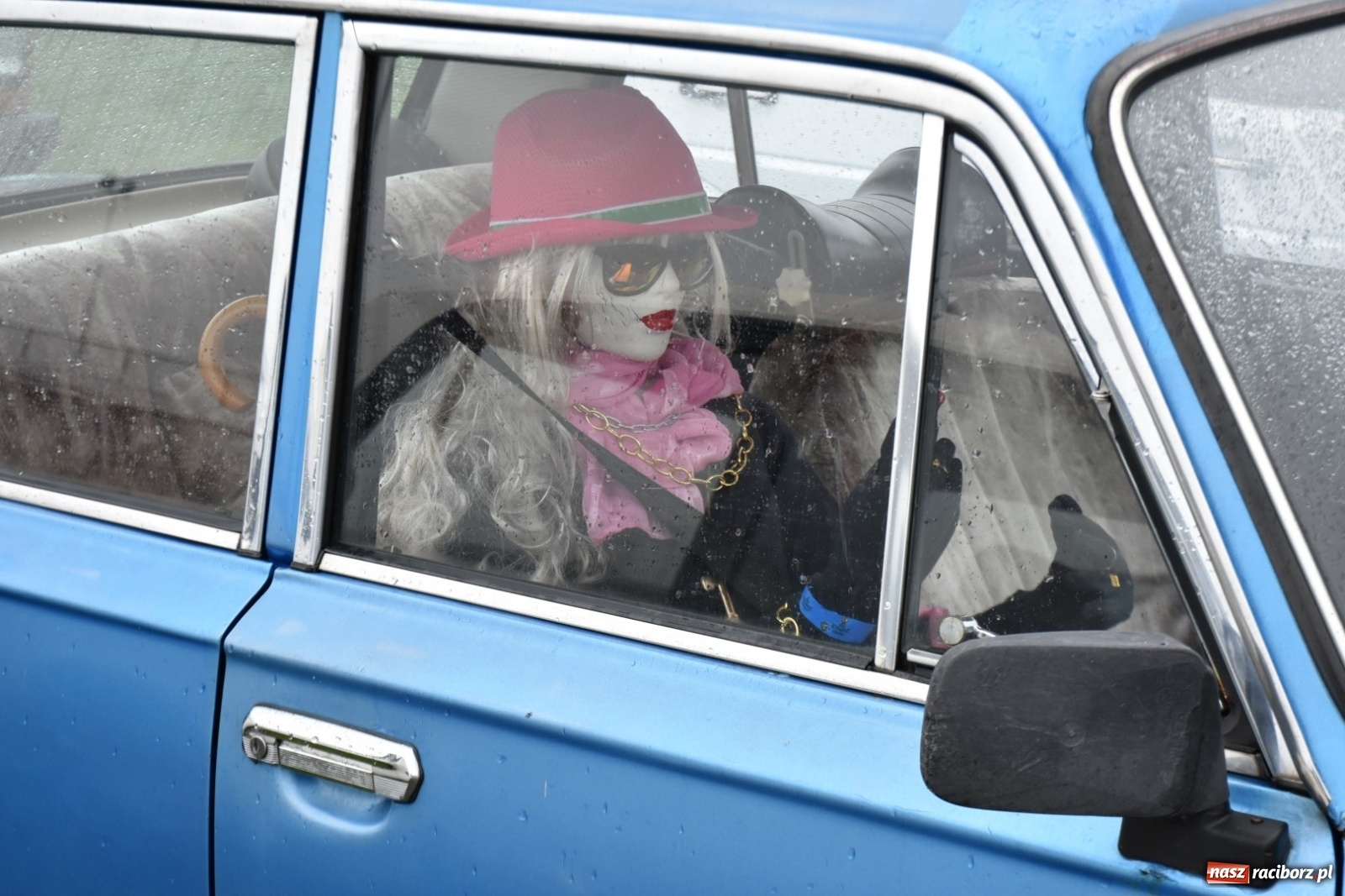 Zdjęcie w galerii na portalu naszraciborz.pl: Oldtimery w Zabełkowie [FOTO]  wiadomości z regionu