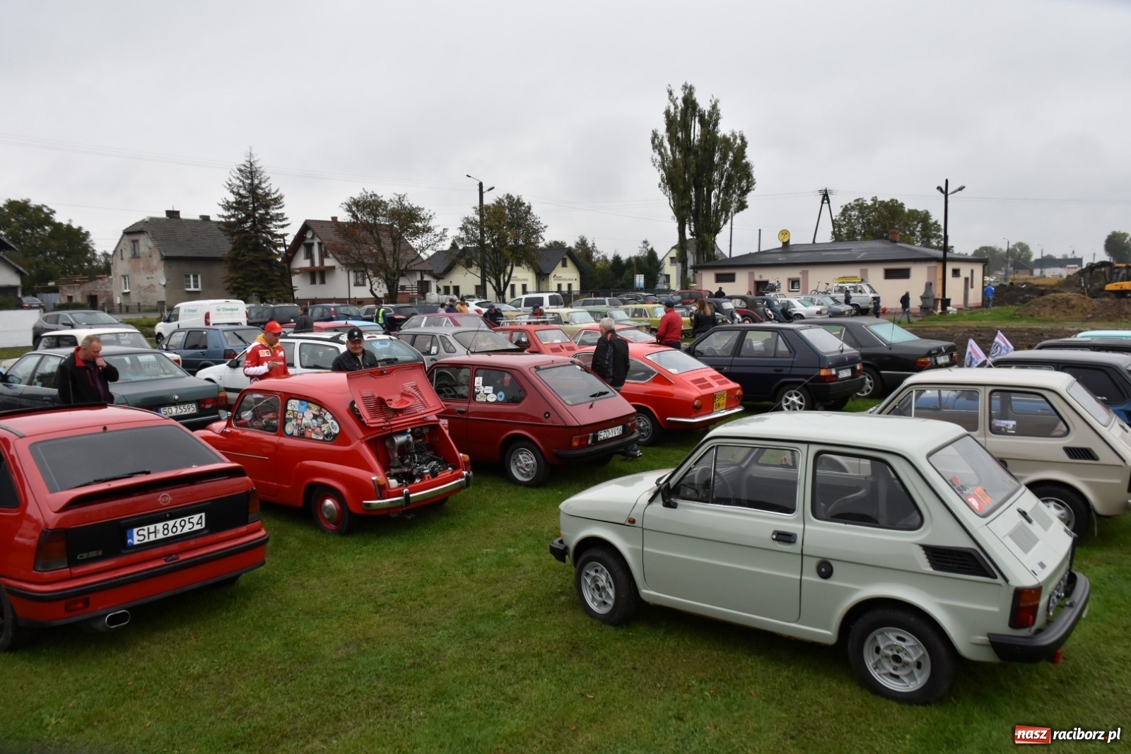 Zdjęcie w galerii na portalu naszraciborz.pl: Oldtimery w Zabełkowie [FOTO]  wiadomości z regionu