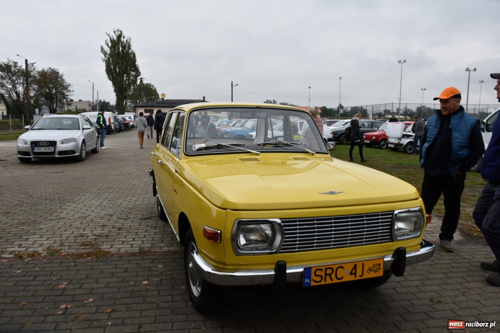 Zdjęcie w galerii na portalu naszraciborz.pl: Oldtimery w Zabełkowie [FOTO]  wiadomości z regionu