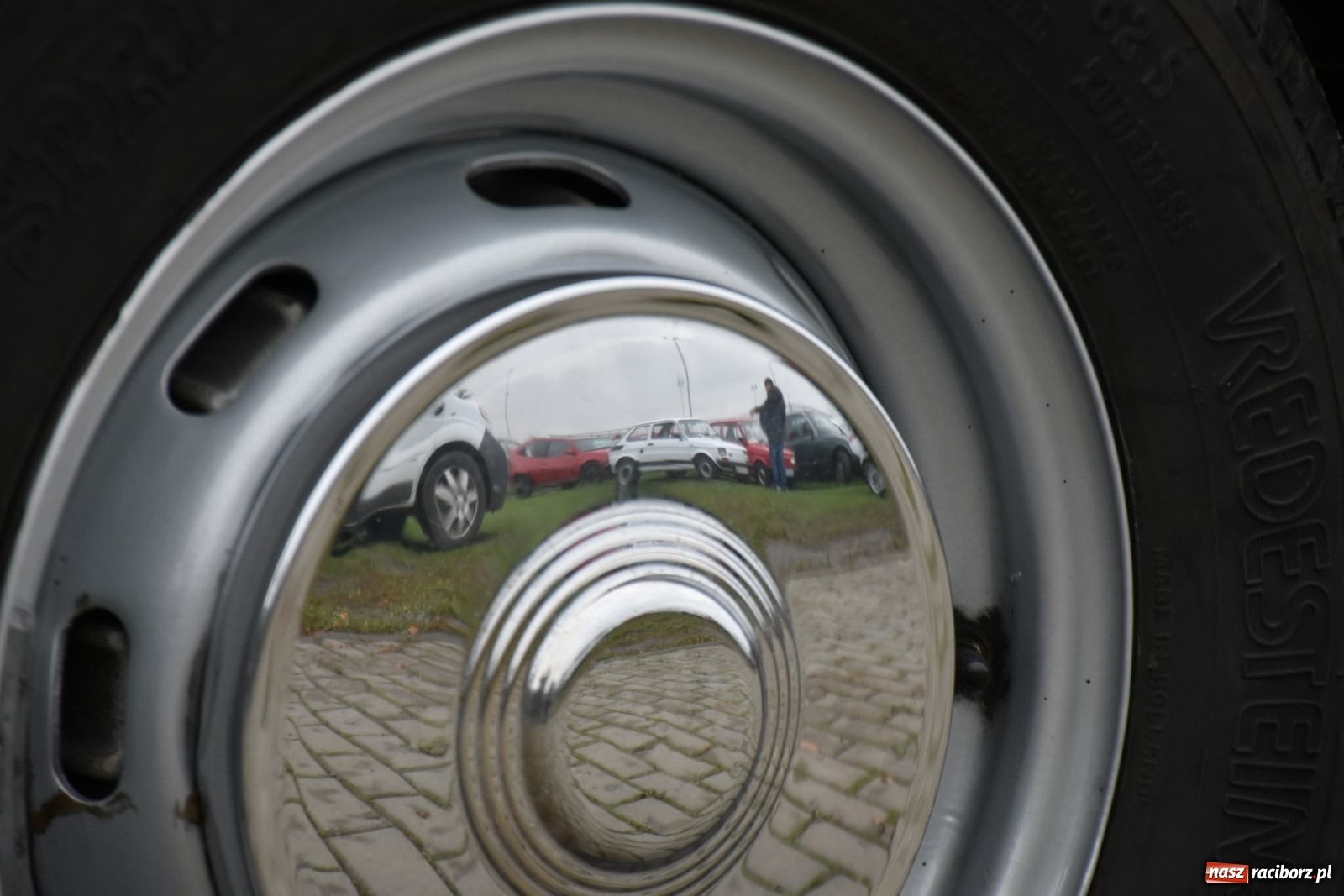 Zdjęcie w galerii na portalu naszraciborz.pl: Oldtimery w Zabełkowie [FOTO]  wiadomości z regionu