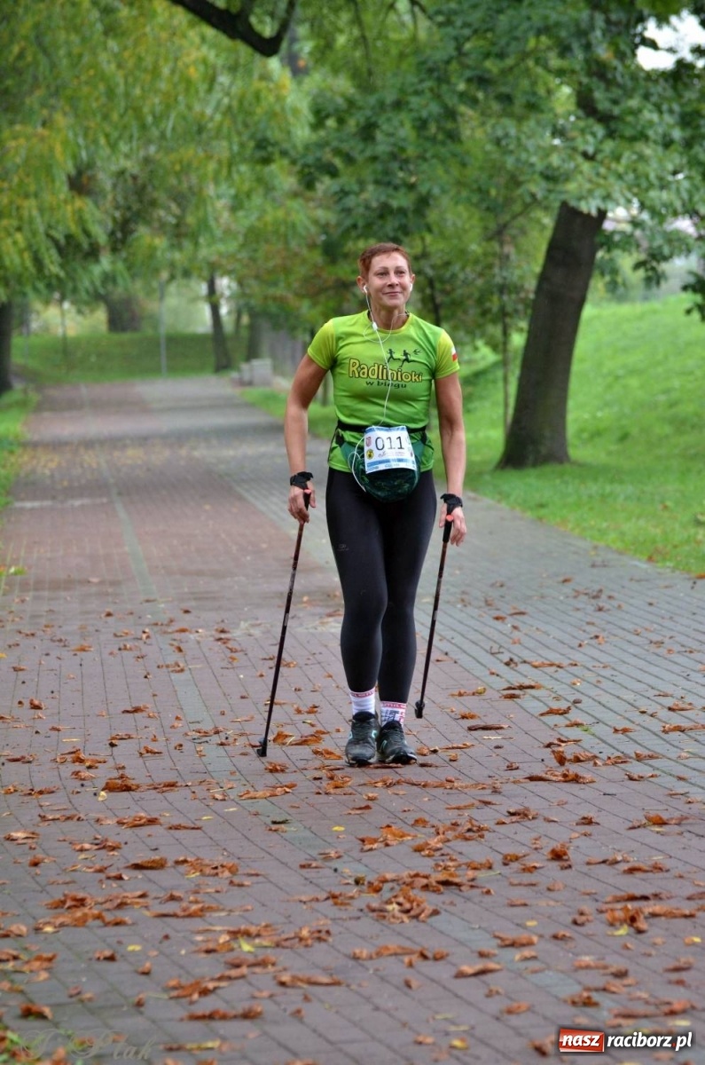 Zdjęcie w galerii na portalu naszraciborz.pl: Po zdrowie marsz! Tym razem w deszczu [FOTO] wiadomości z regionu