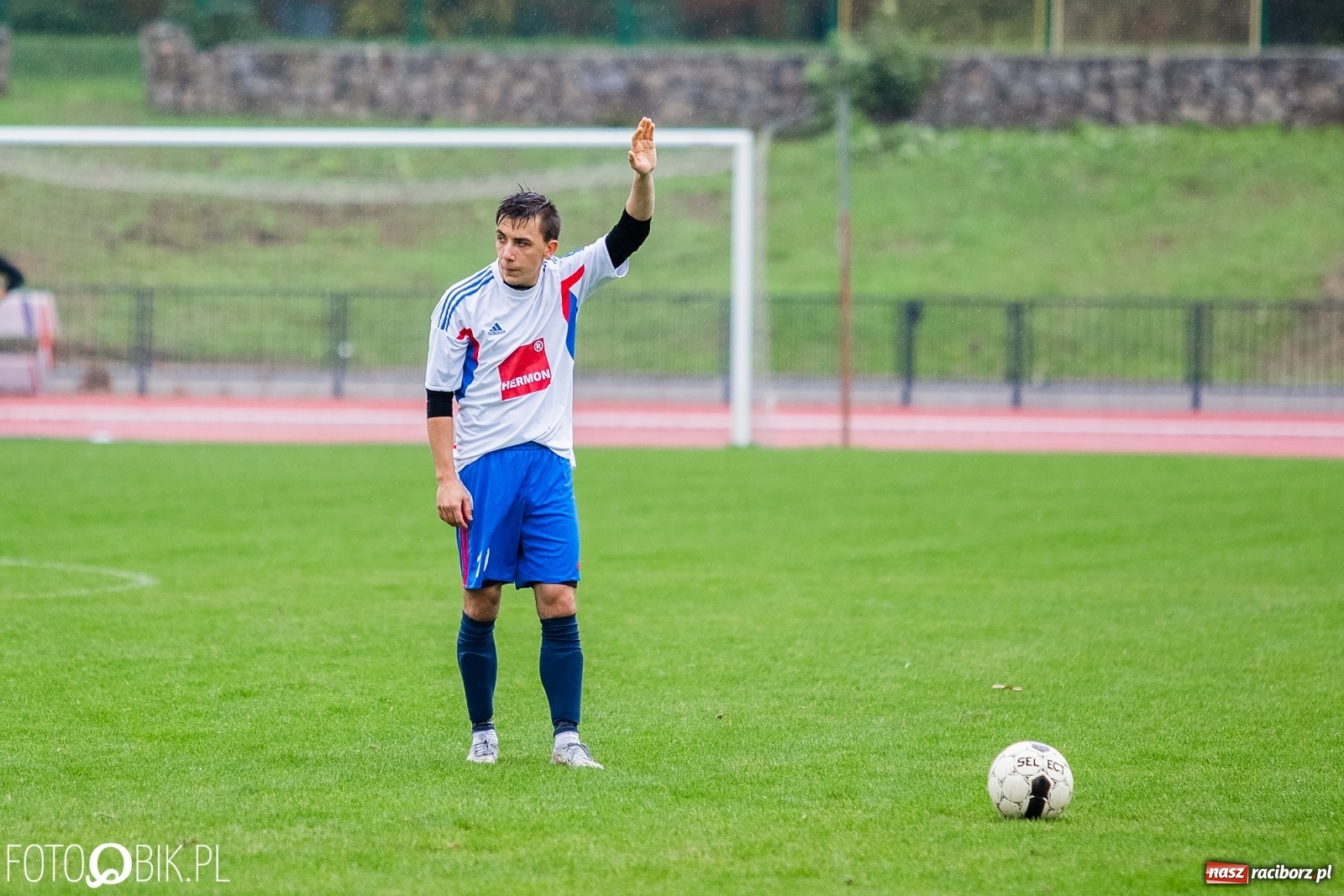 Zdjęcie w galerii na portalu naszraciborz.pl: Klasa okręgowa. Derbowe starcie na remis wiadomości z regionu
